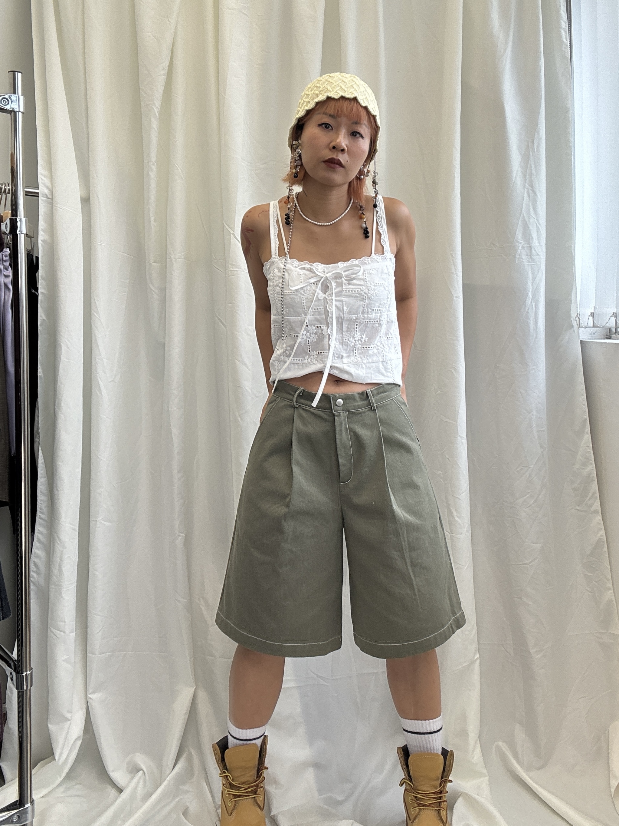 S-M size Good fit cutting 草綠扯布褲