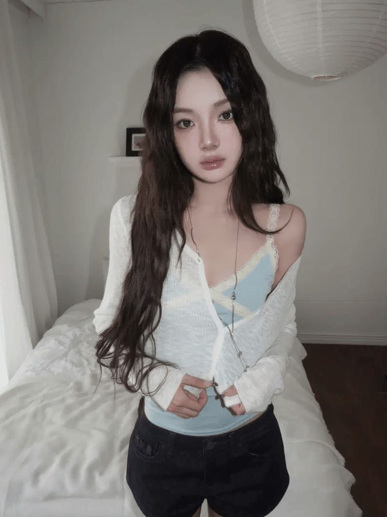 超美配色～蕾絲邊邊小背心