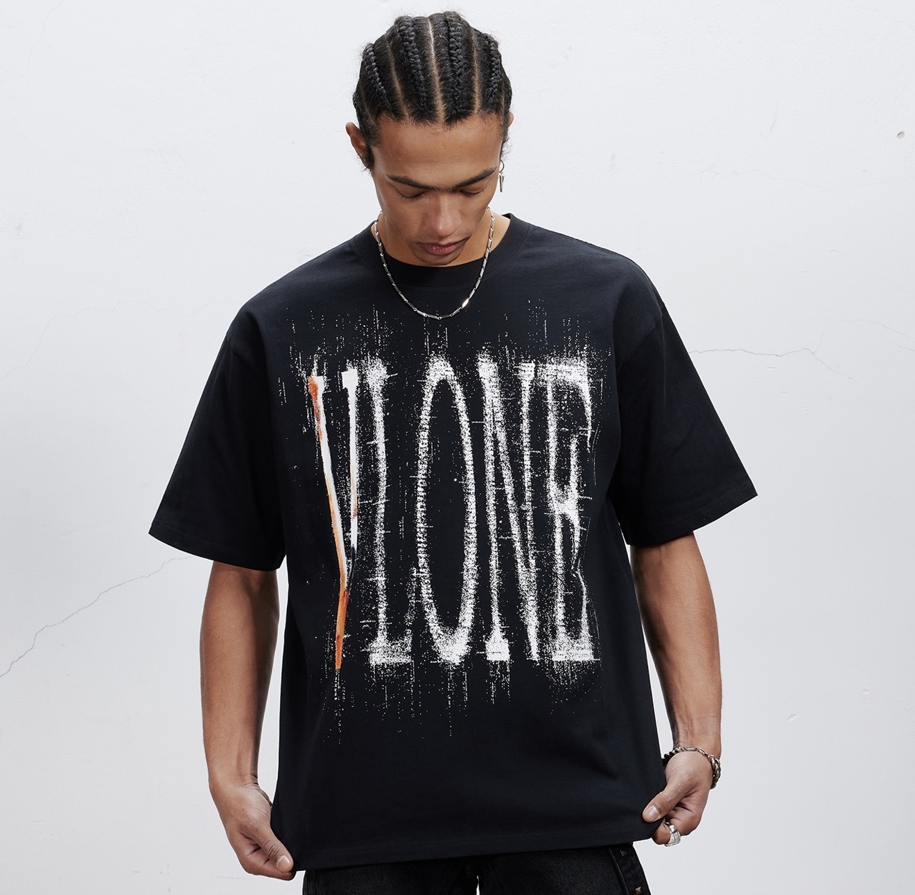iSNEAKERS｜VLONE 火焰灰燼  大Logo  短T