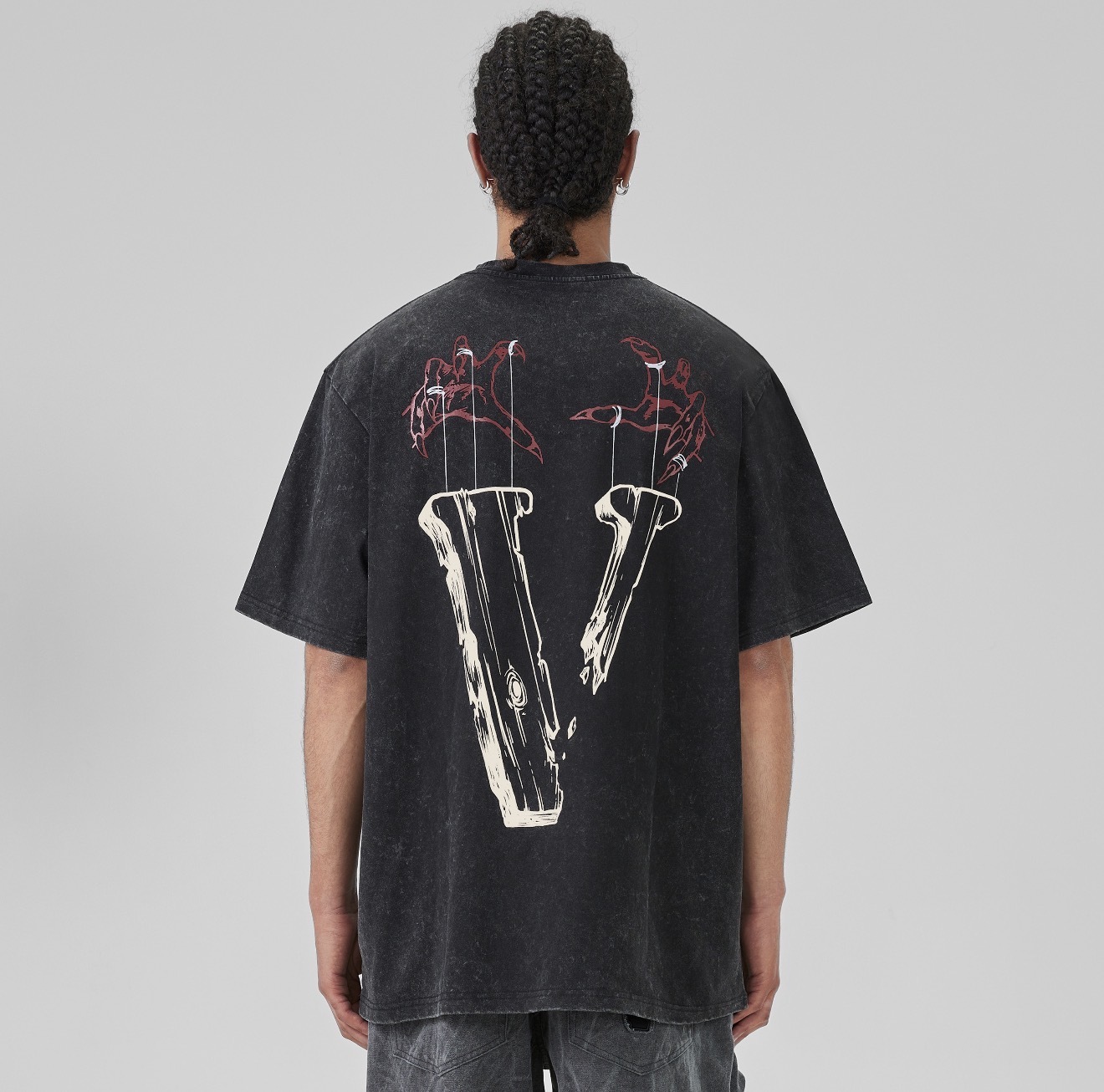 iSNEAKERS｜VLONE 提線木偶 大logo 水洗做舊 短T