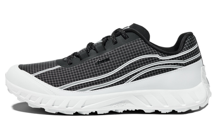 【代購】Norda 002 Trail Lace-up Sneakers TFO002MSMTBLK