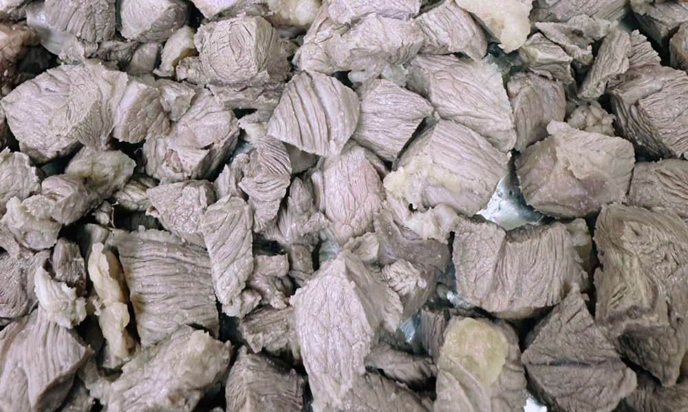 牛肉丁煮熟後冷凍乾燥 製程細節