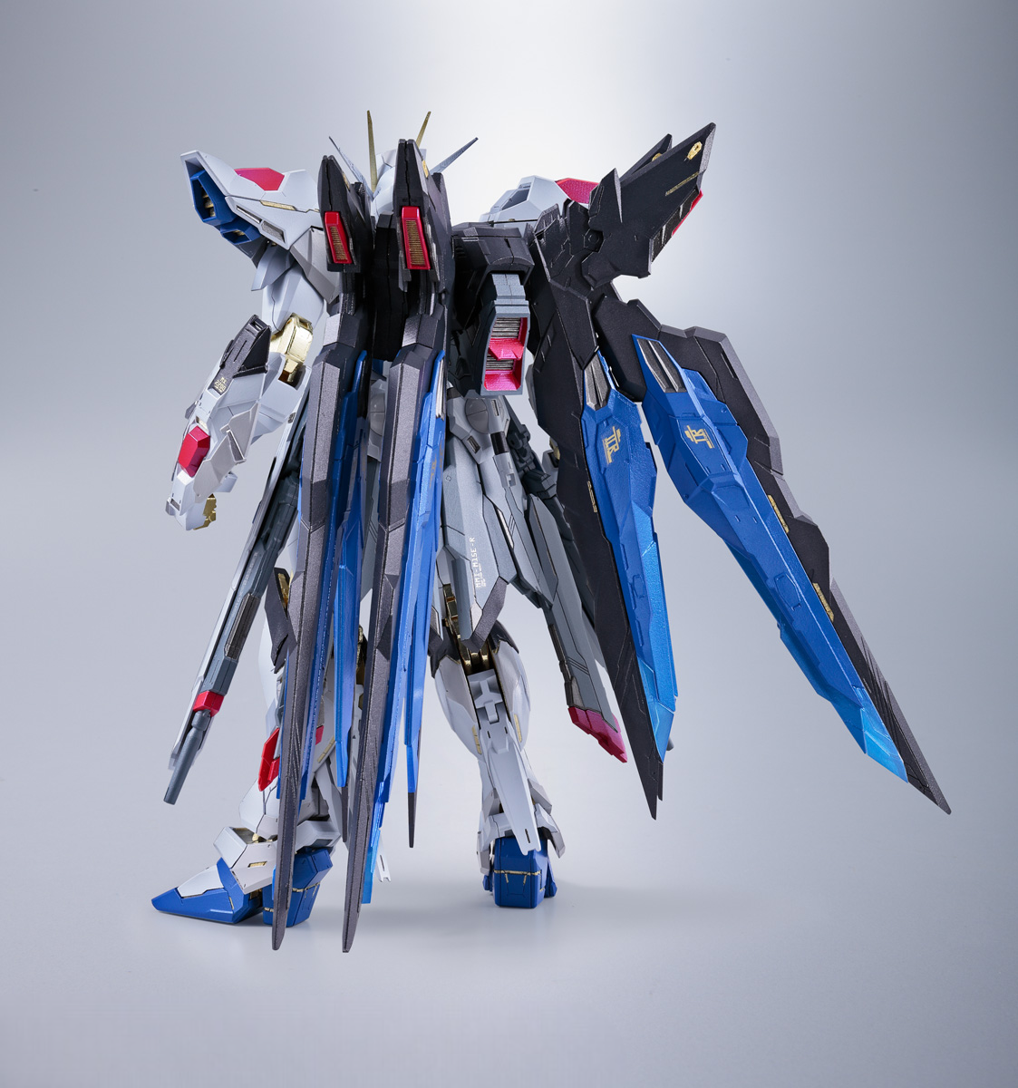 【萬代】METAL BUILD 機動戰士鋼彈SEED DESTINY 攻擊自由鋼彈 Revival strc