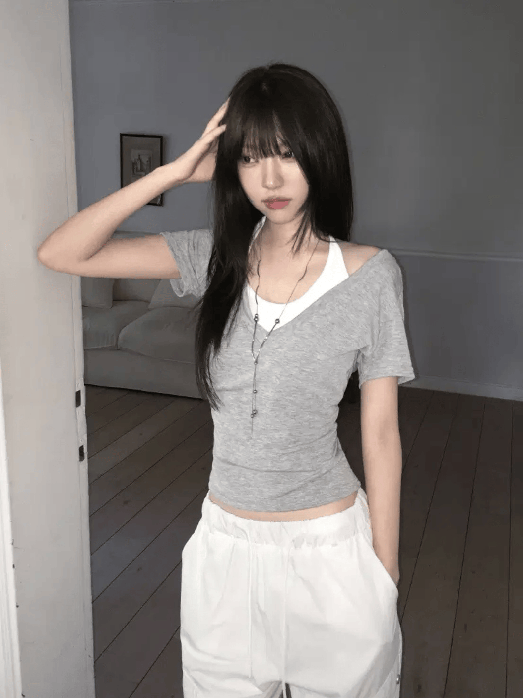 小性感大V領掛頸層疊上衣