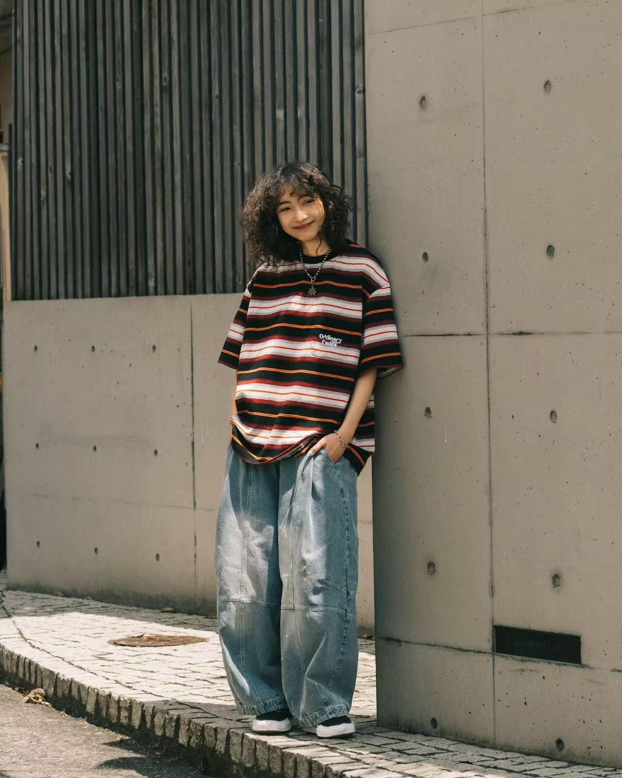 ORDINARY 漸層彩虹口袋間條Tee