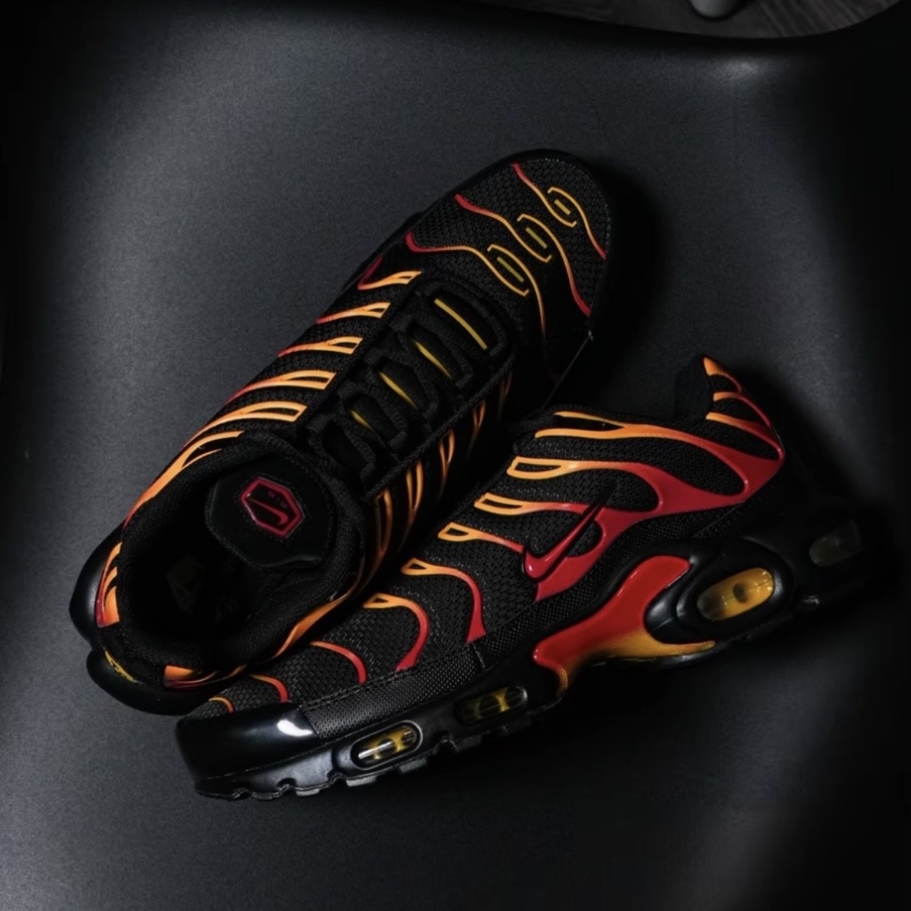 NIKE AIR MAX PLUS 漸變 橘黃 火焰 氣墊 運動鞋 男鞋 DM0032-030