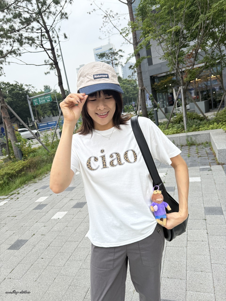 正韓豹紋Ciao字母T (白)