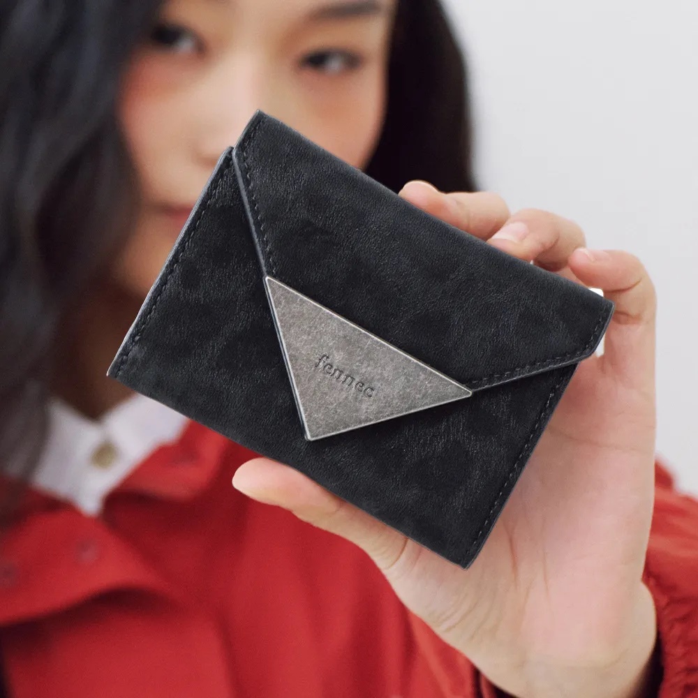《限時團購優惠》FENNEC MATT TRIANGLE WALLET LEOPARD BLACK