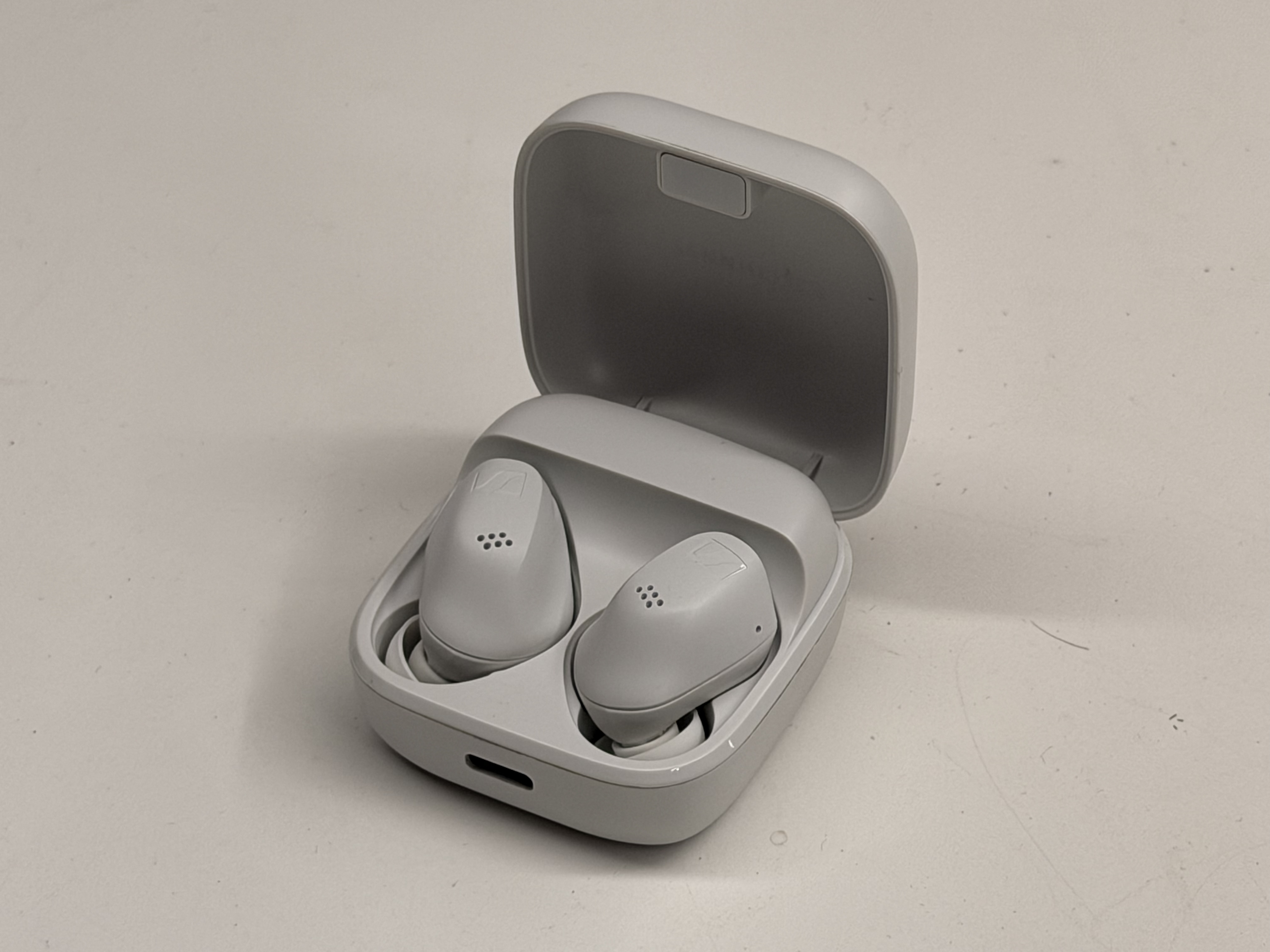 福利品出清【Sennheiser 森海塞爾】ACCENTUM True Wireless 降噪真無線藍牙耳機 白色