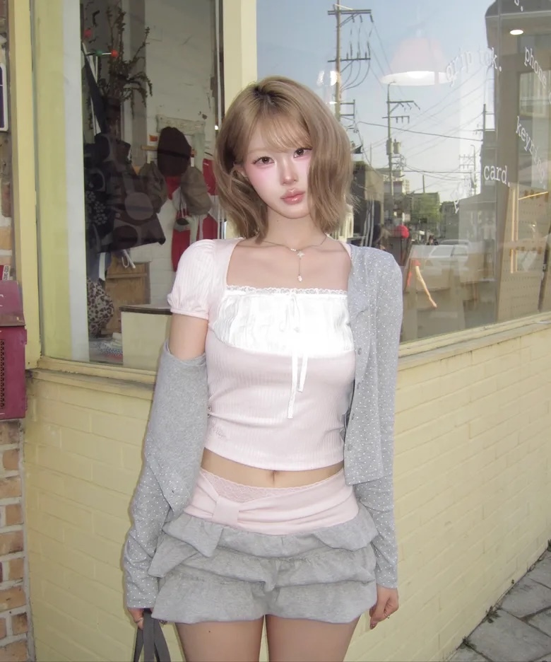 韓國 ILLIGO Rosie Lace 方領 短袖 四色
