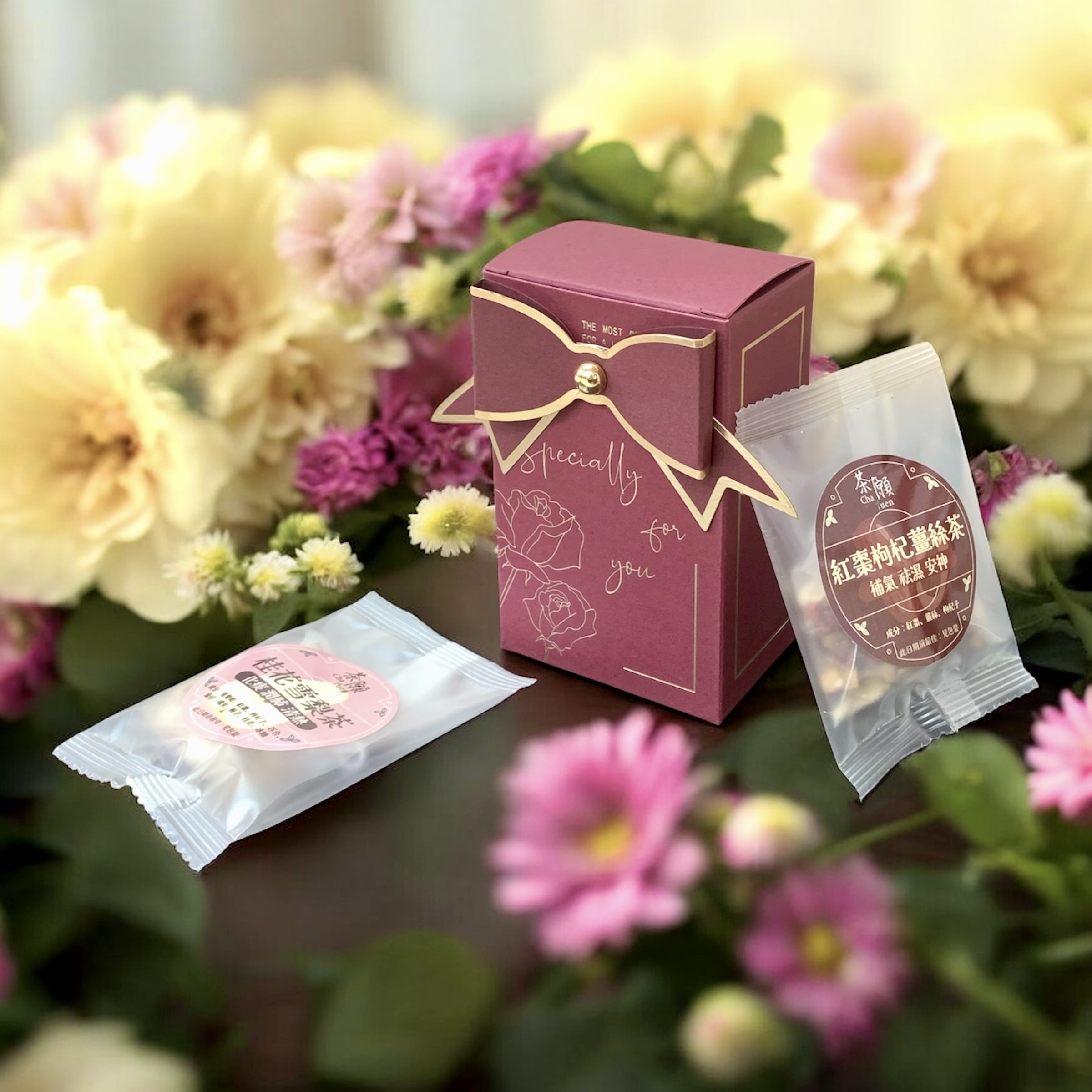 婚宴回禮 禮盒002 + 2包自選茶包 (15種口味可選)