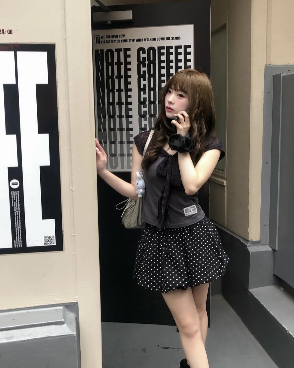 韓國 ILLIGO 蕾絲 緞帶 蝴蝶結 短袖 三色