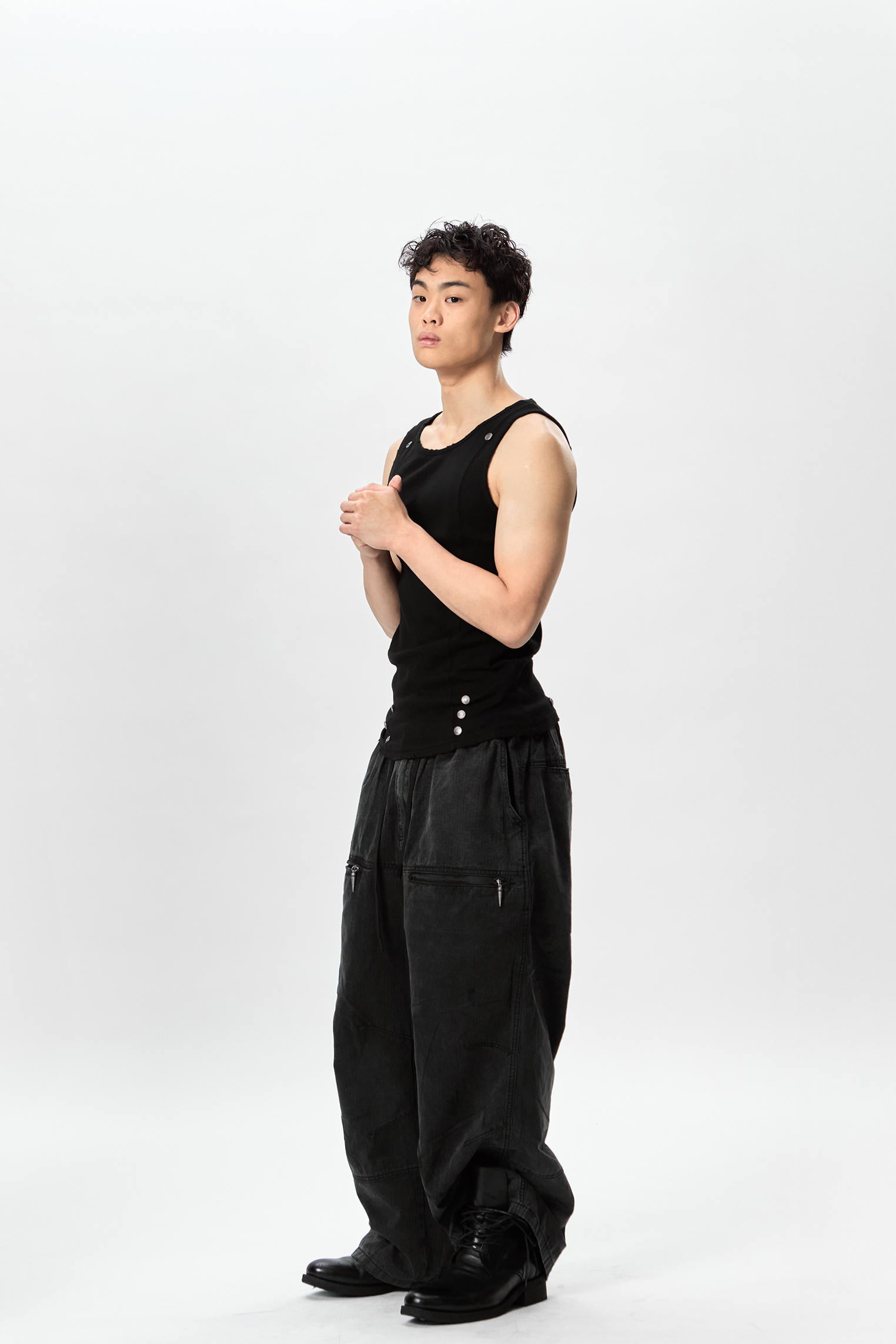 Jobdatasheet D45 Hardware Detail Vest