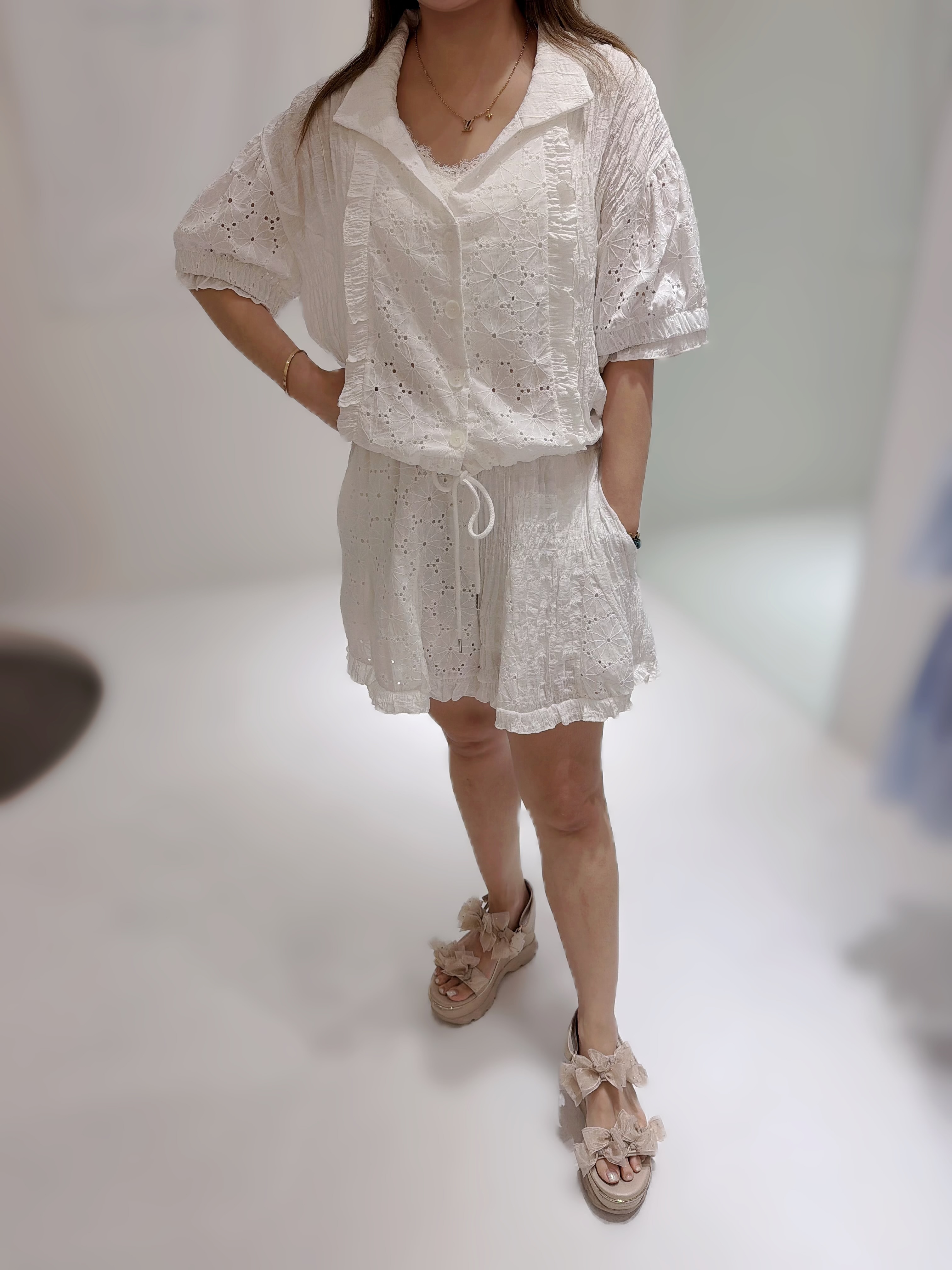 EY42 校長優惠價 下身:腰24-40 HIP52 長15 $599