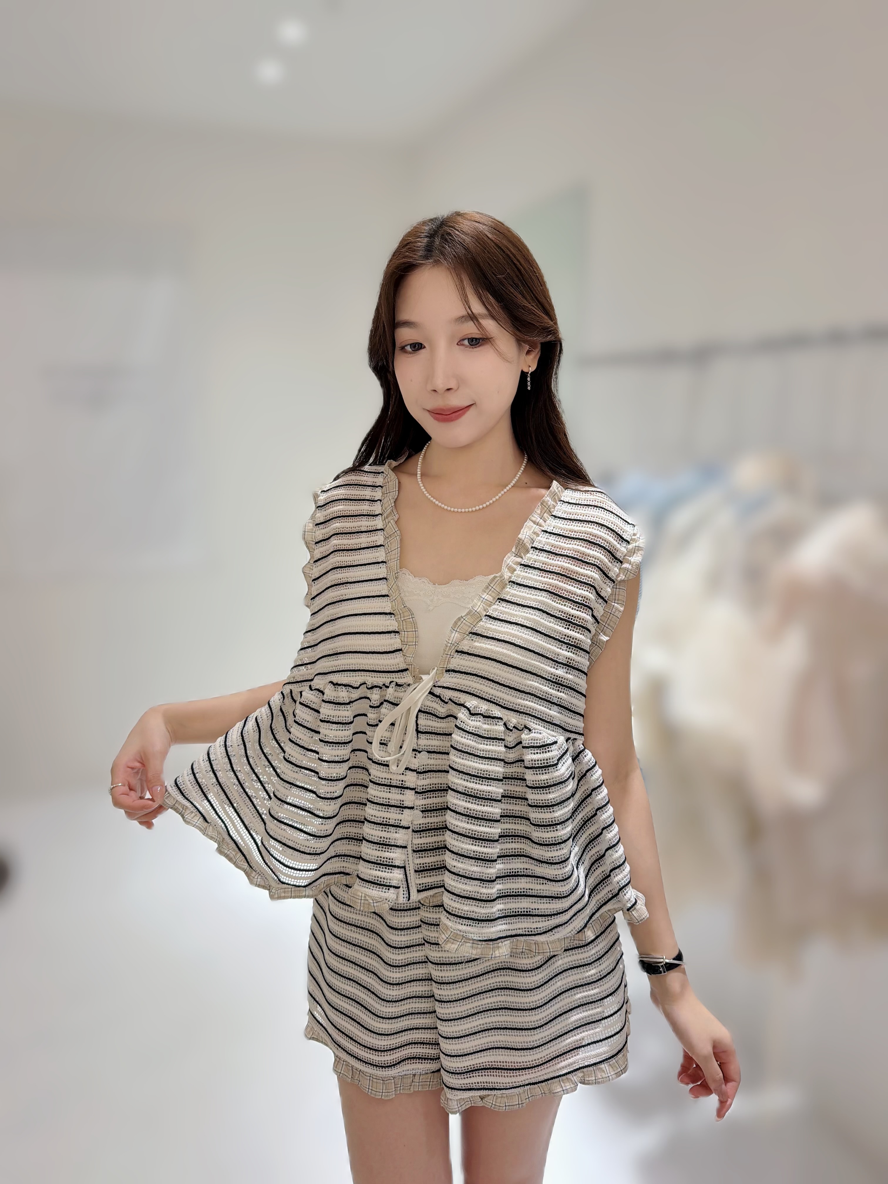EY43 胸長 $549