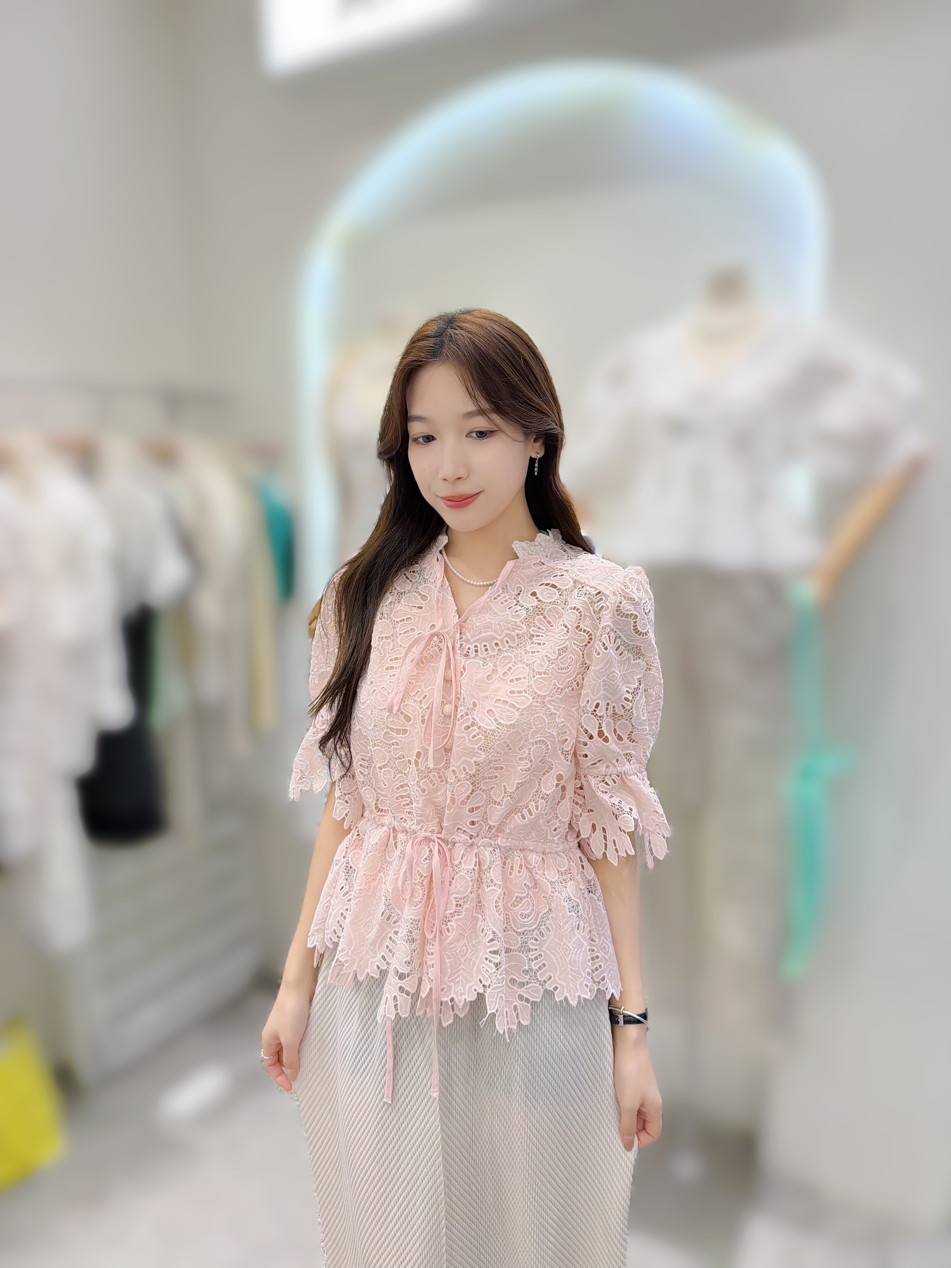 AW69 胸長 $699