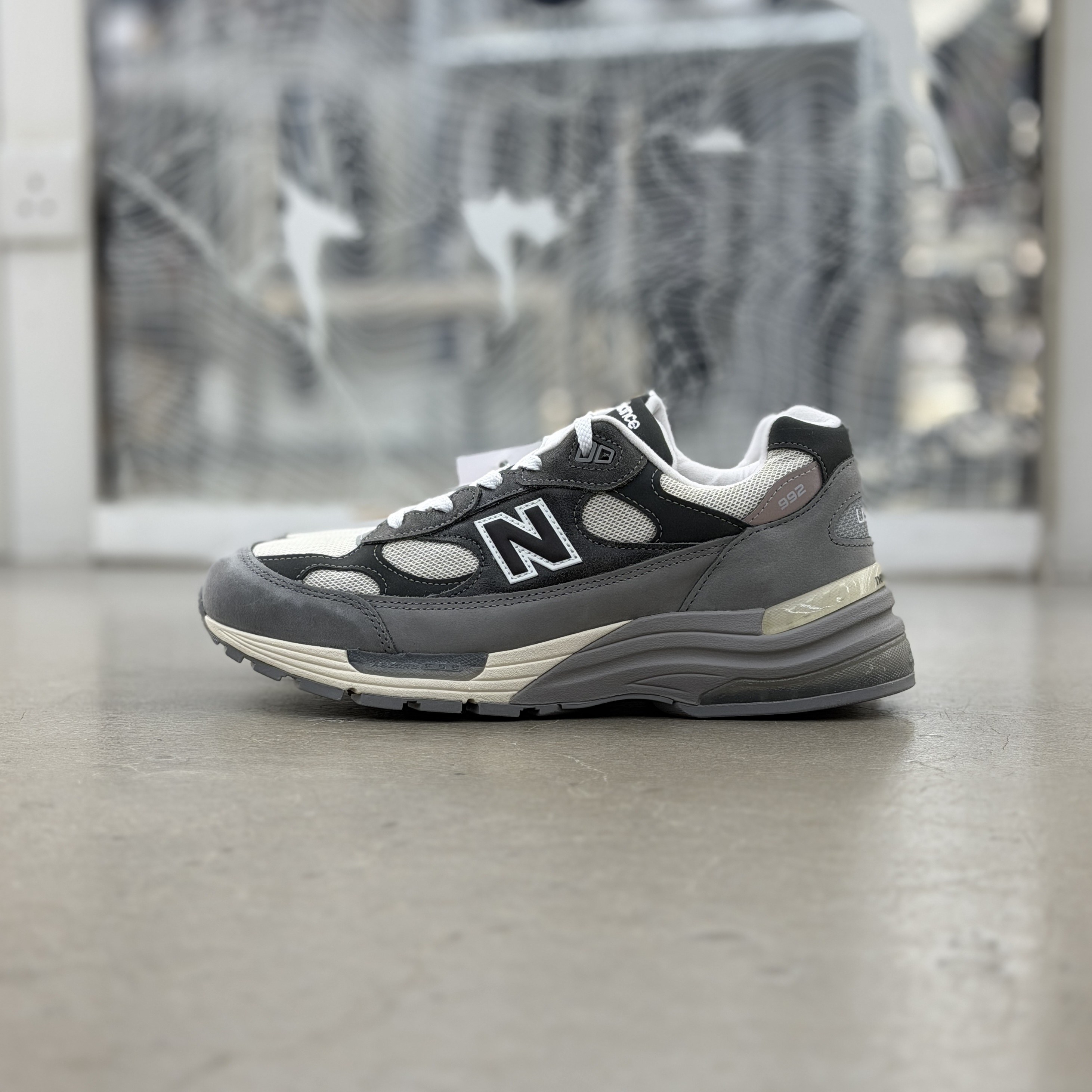 New Balance U9927WX