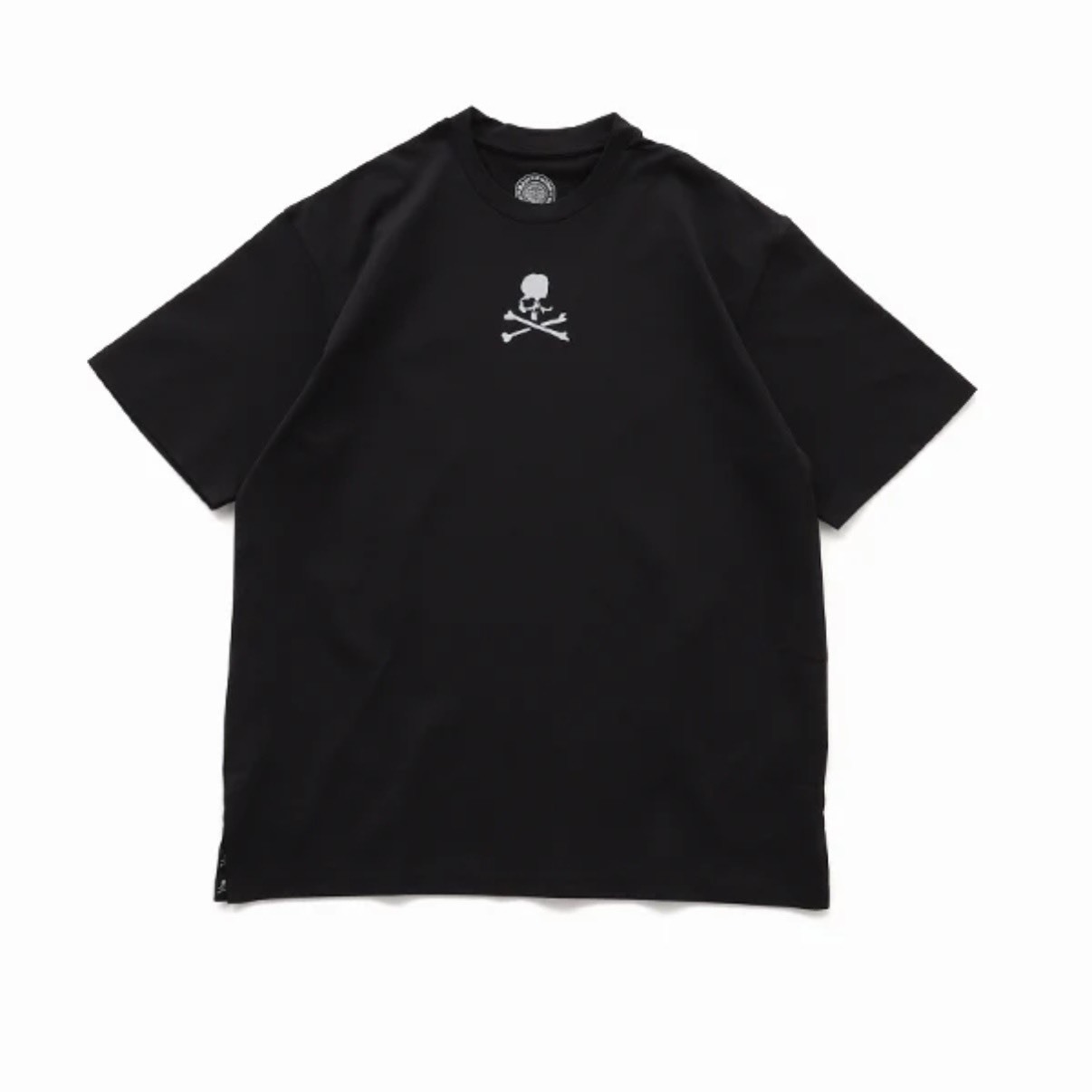 -(B3d02)-MOONRAKERS X MASTERMIND JAPAN FRONT SKULL TEE MASTERMIND REGULAR FIT MMJ 聯名款 透氣材質 骷髏 短Ｔ-MJ26C17-TS312