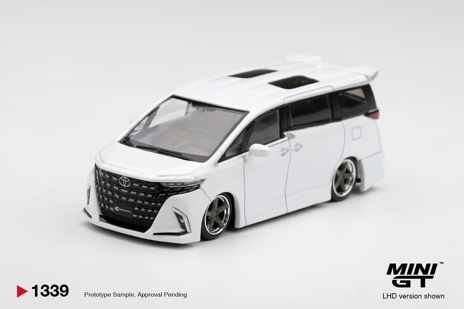 [預訂] MINI GT #1339 豐田Toyota Alphard 40 KUHL 白色 右軚