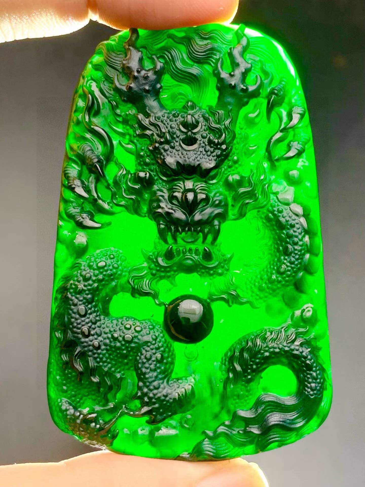 7175948 翡翠墨翠龍行天下