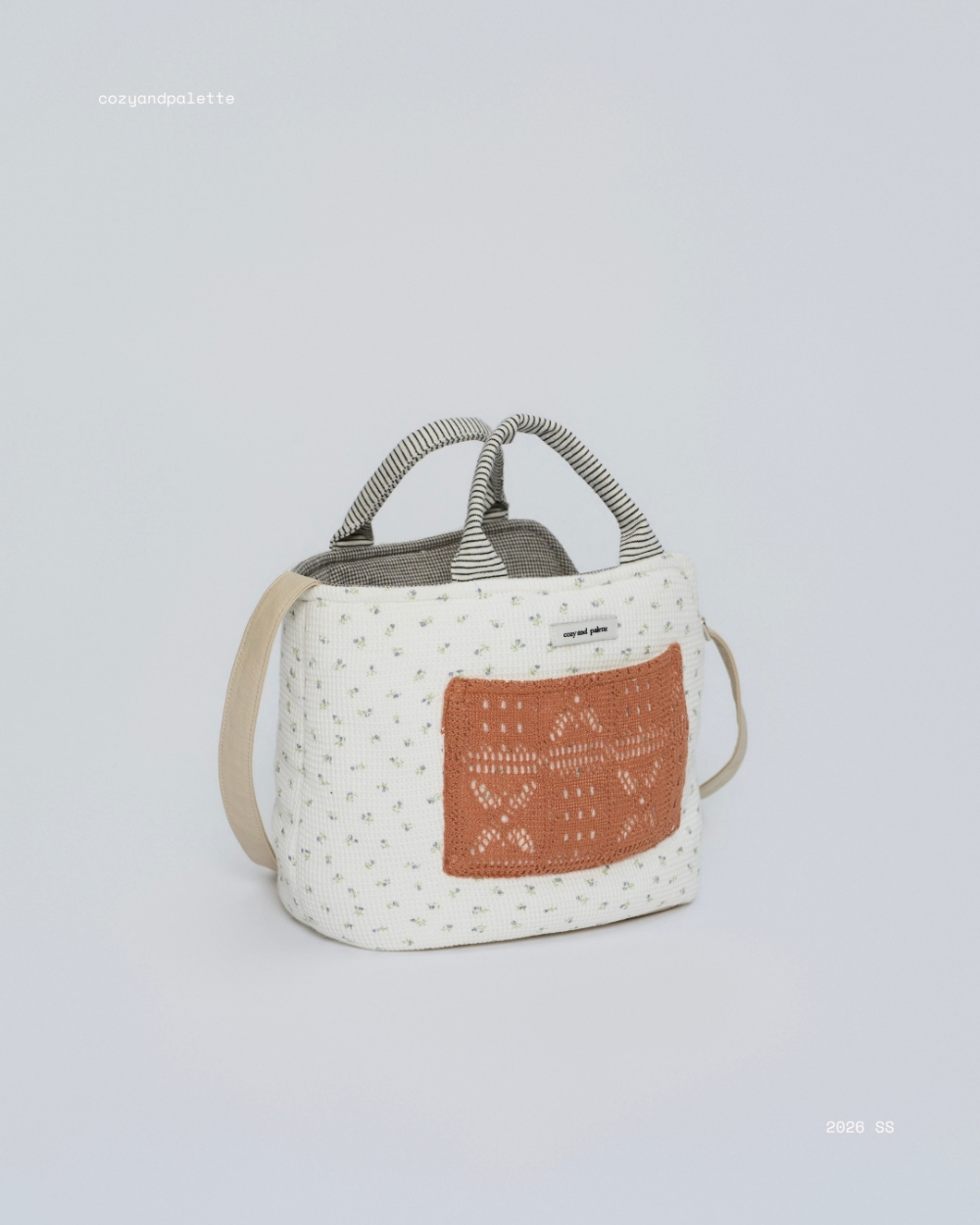 COZY-N Cheeselet Walking Bag_Milk Garden