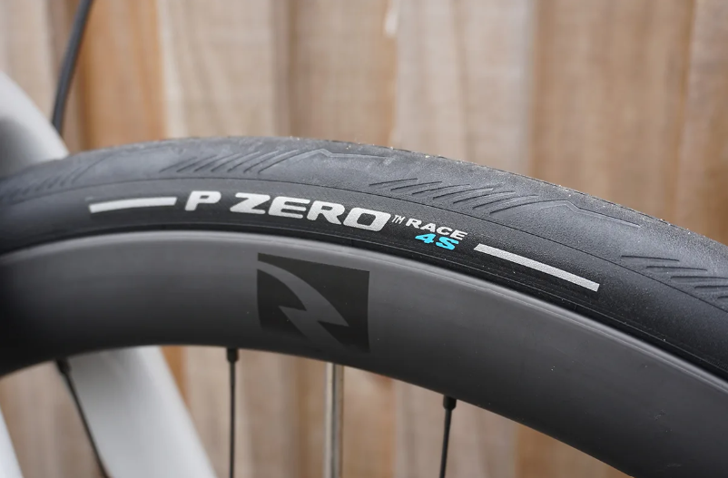 PIRELLI P ZERO™ RACE 4S ( ROAD 開口胎 ) （All-Season）