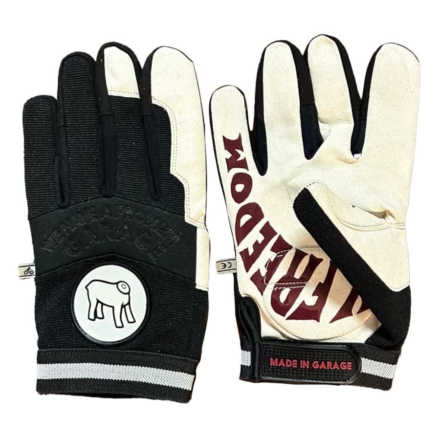 HOLYFREEDOM – GUANTO GARAGE / WHT
