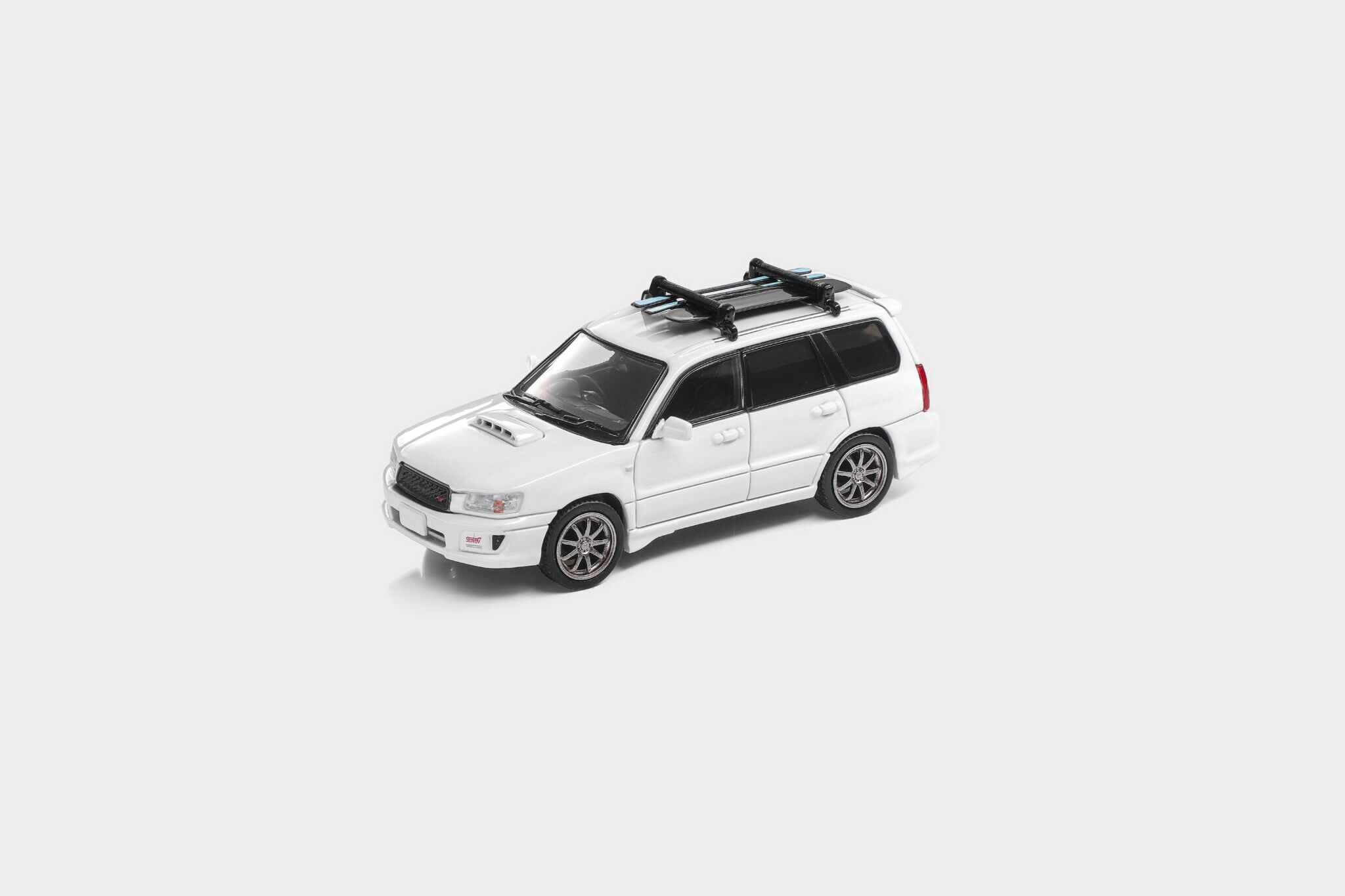 預訂:1/64 MODEL MODEL Subaru Forester STI Version White with Snowboard / Ski ( MM64-SG9-003)
