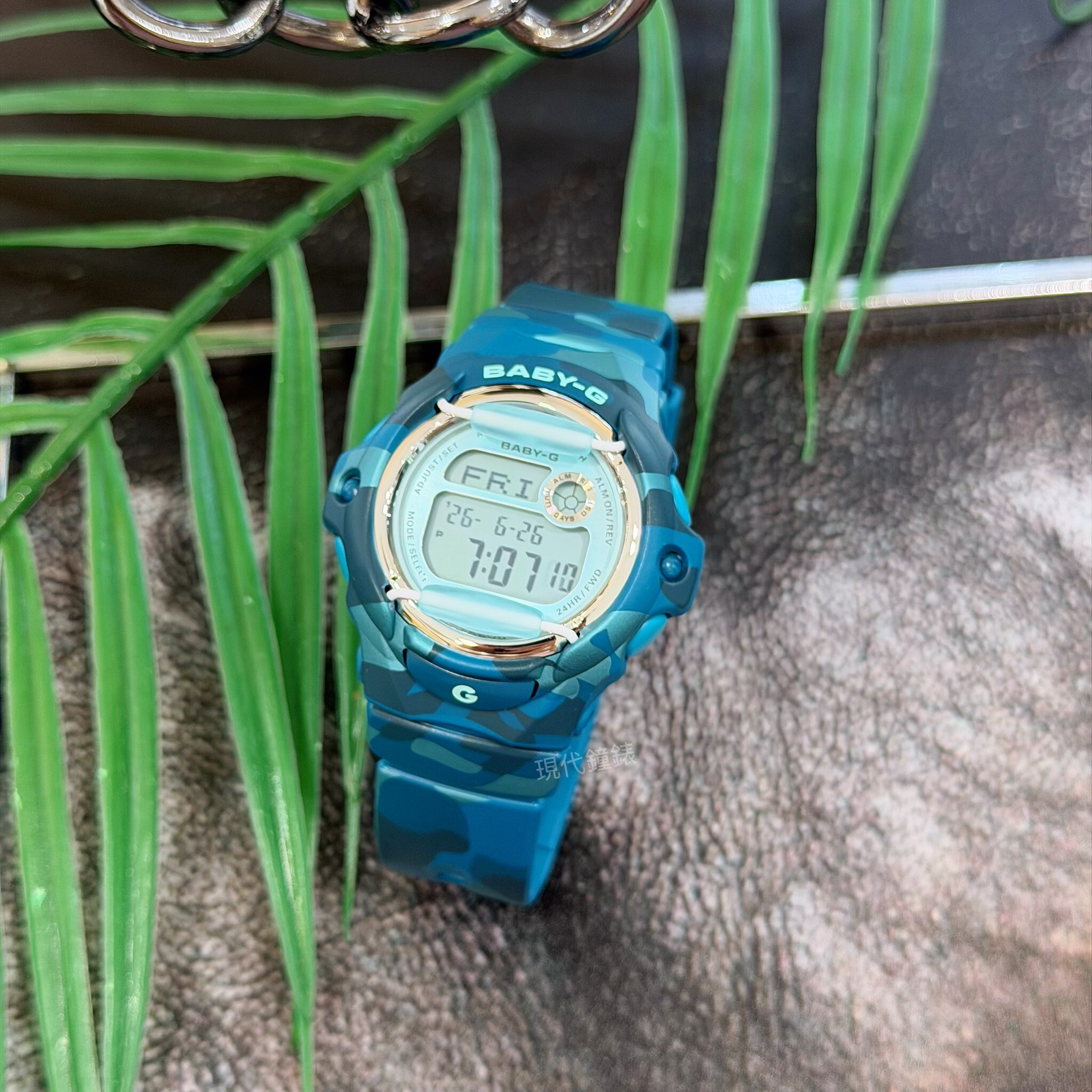 【Baby-G】Y2K 時尚藍綠色迷彩繽紛運動電子錶 BG-169CM-2D 42.6mm 現代鐘錶