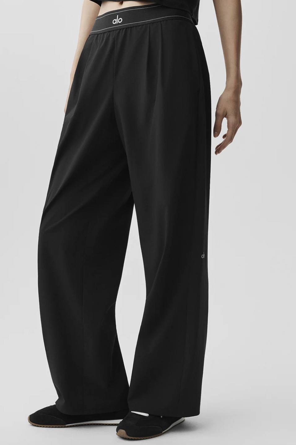 Alo Yoga Suit Up Trouser (Regular) Black