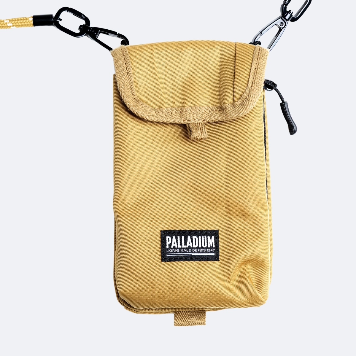 PALLADIUM LOGO 防潑水斜孭袋