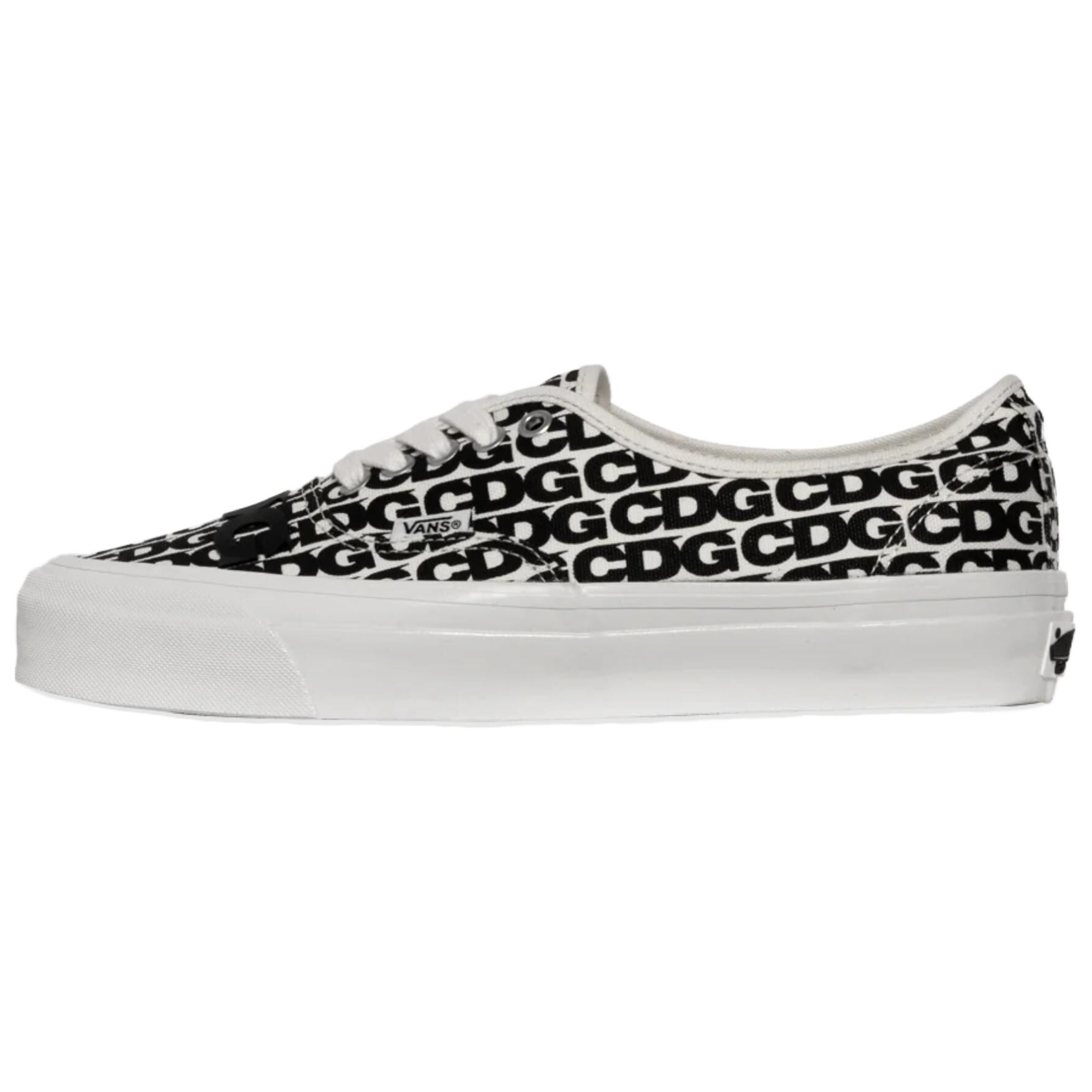 【代購】Vans x Comme Des Garçons Authentic 44 Abrasion Resistant Low top Skateboard Shoes Unisex Black White VN000EEUUY6