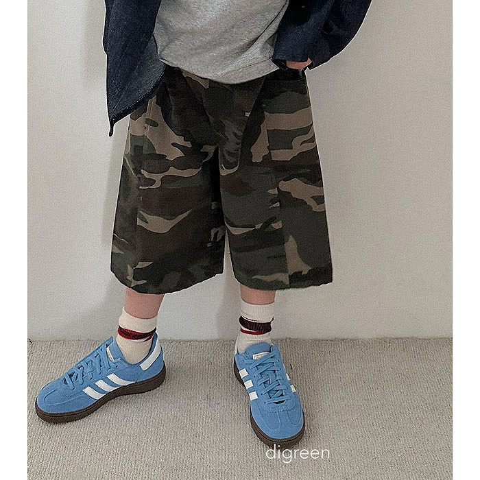 正韓秋Digreenkids 帥氣迷彩七分褲