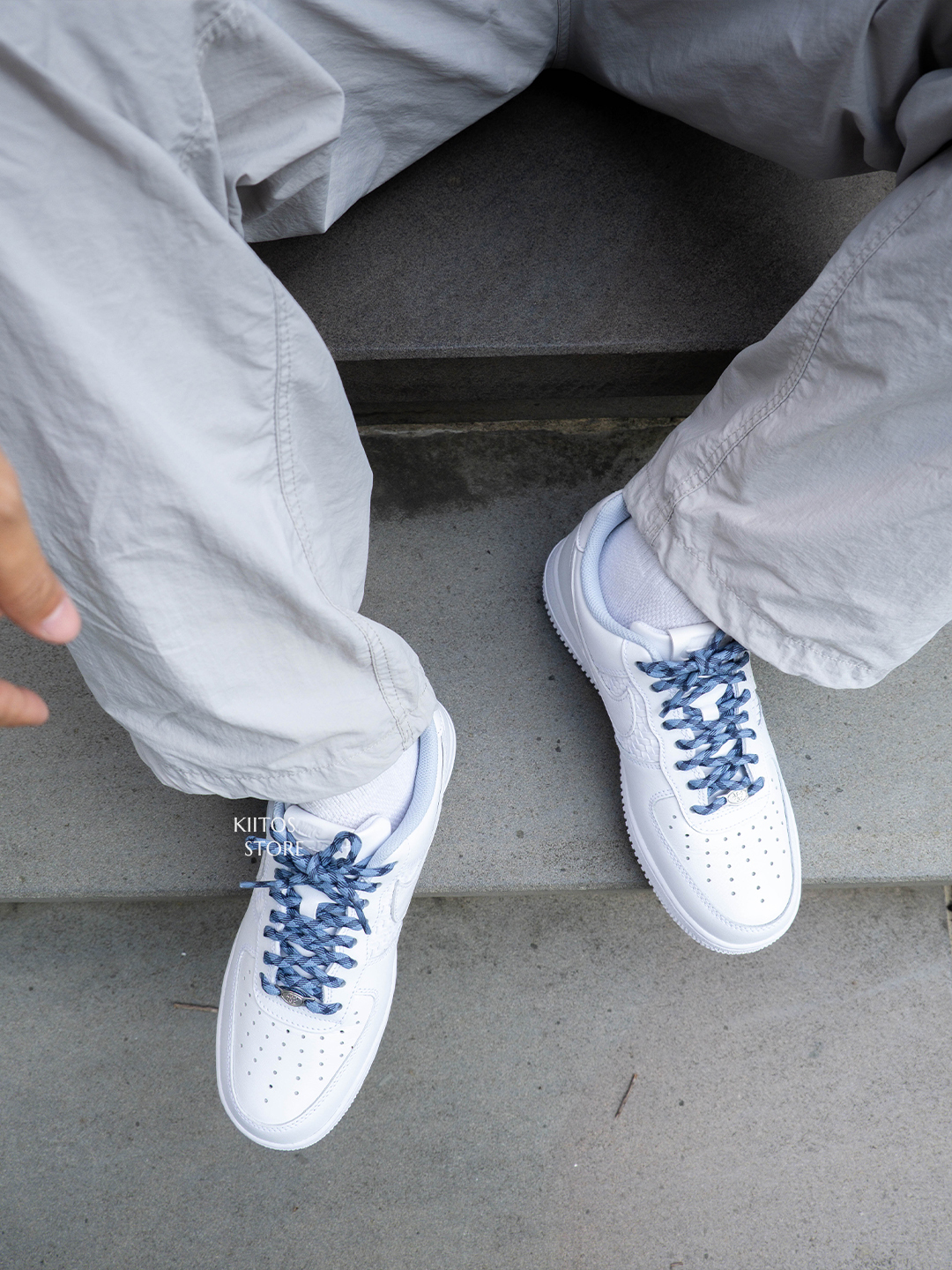 【預購】  NIKE AIR FORCE 1 '07 LV8 ESS+ 白氫藍  白藍 冰藍 編織 皮標 荔枝皮 皮革 青花瓷 IW1892-111