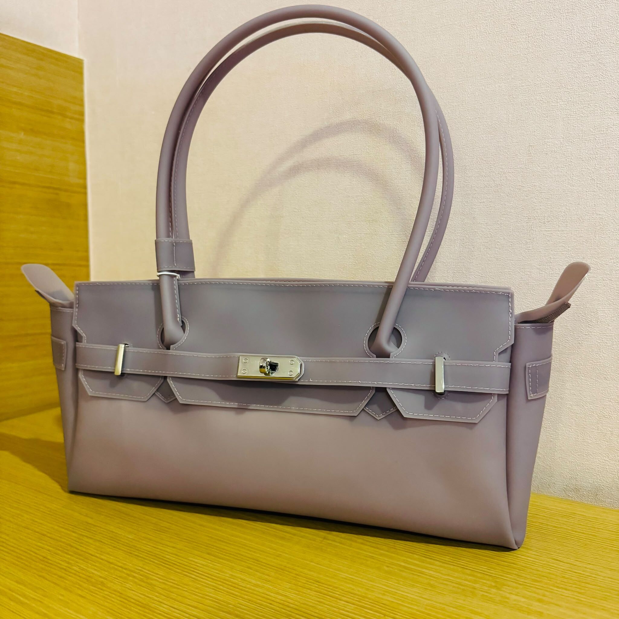 LAR-GGG0723-205 TWO WAY JELLY BAG(內有附贈POUCH小袋) GREY (A65)