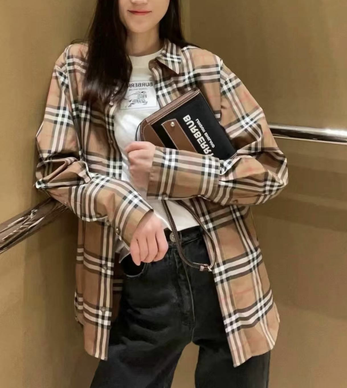 【預購】Burberry U0720888  經典格仔恤衫