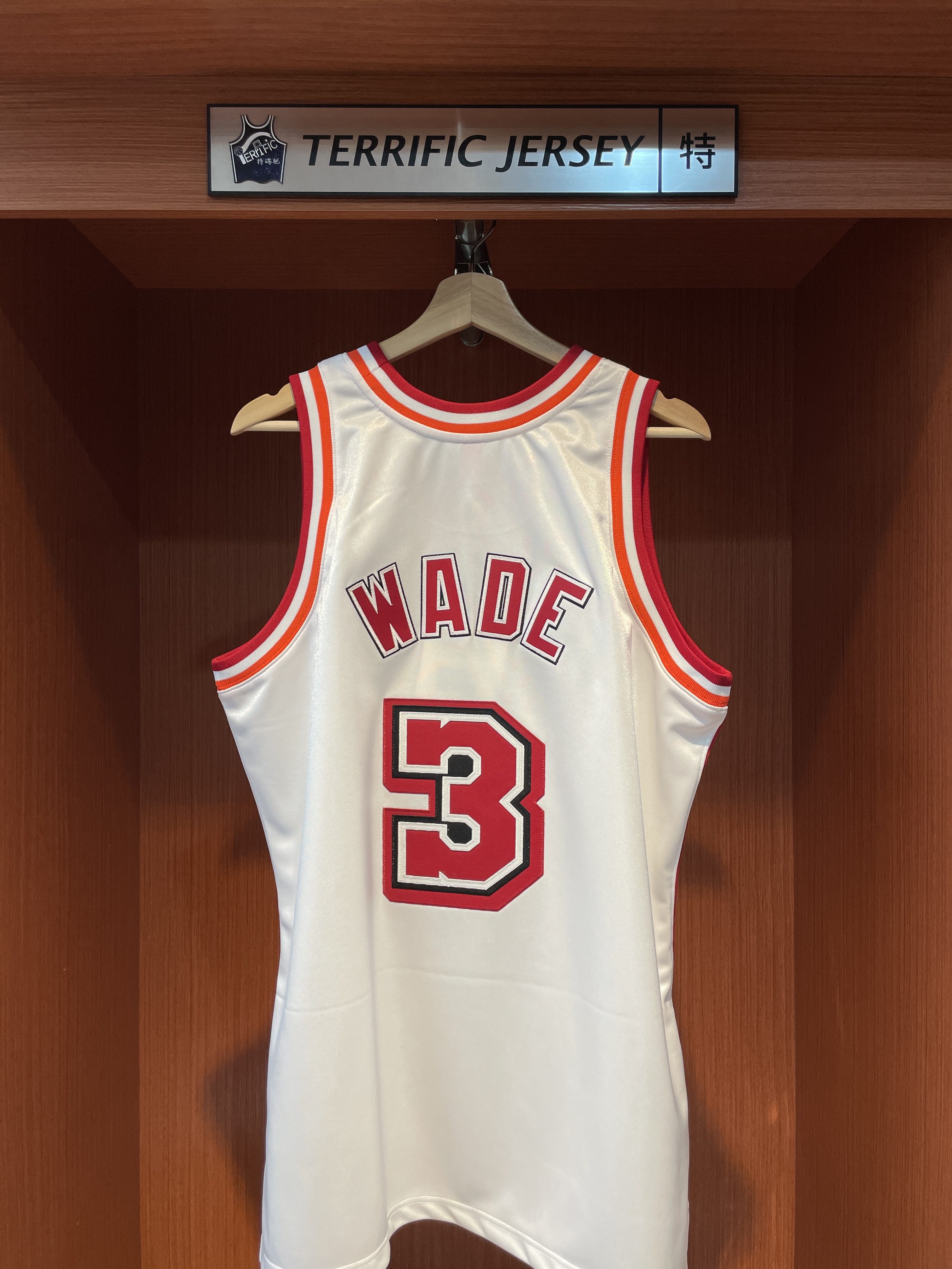 NBA球衣 Dwyane Wade 邁阿密熱火 07-08白 復古白 四層電繡 M&N Authentic 球員版 電繡 全新