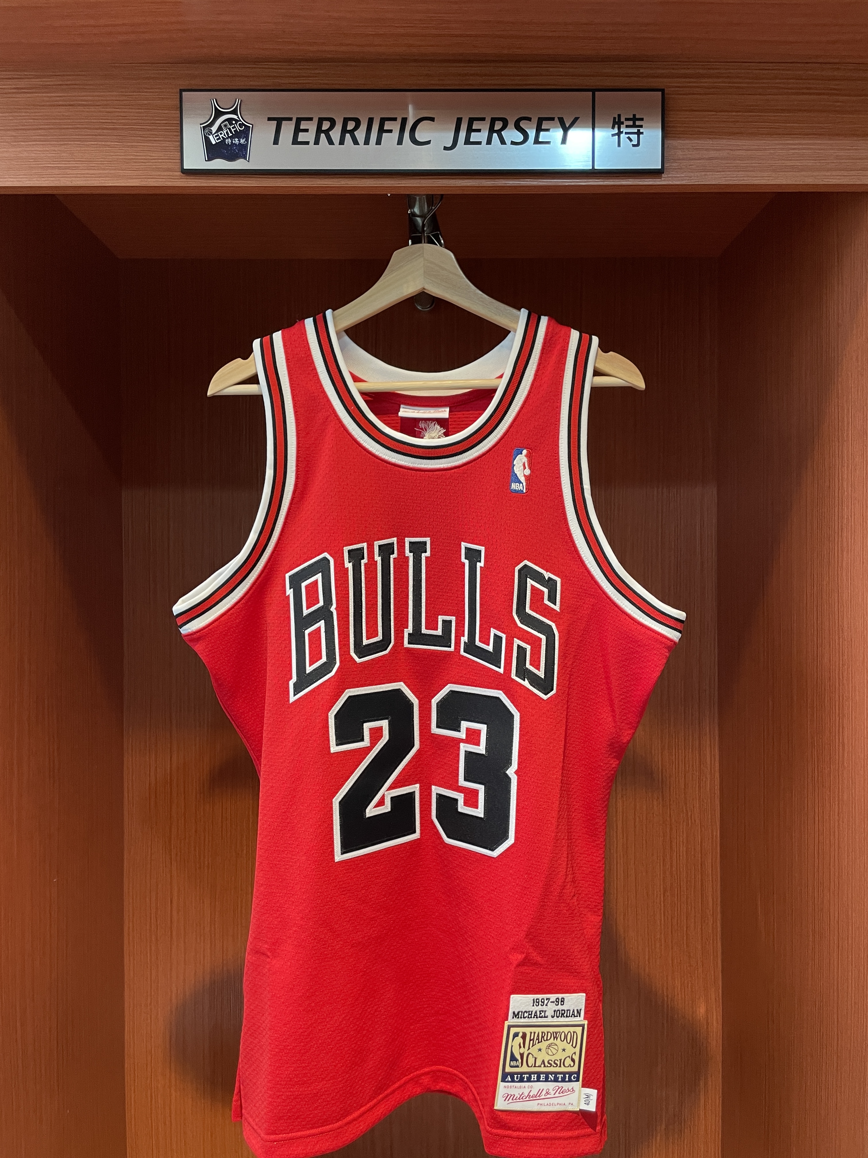 NBA球衣 Michael Jordan 芝加哥公牛 97-98 經典紅 M&N Authentic 球員版 電繡 全新