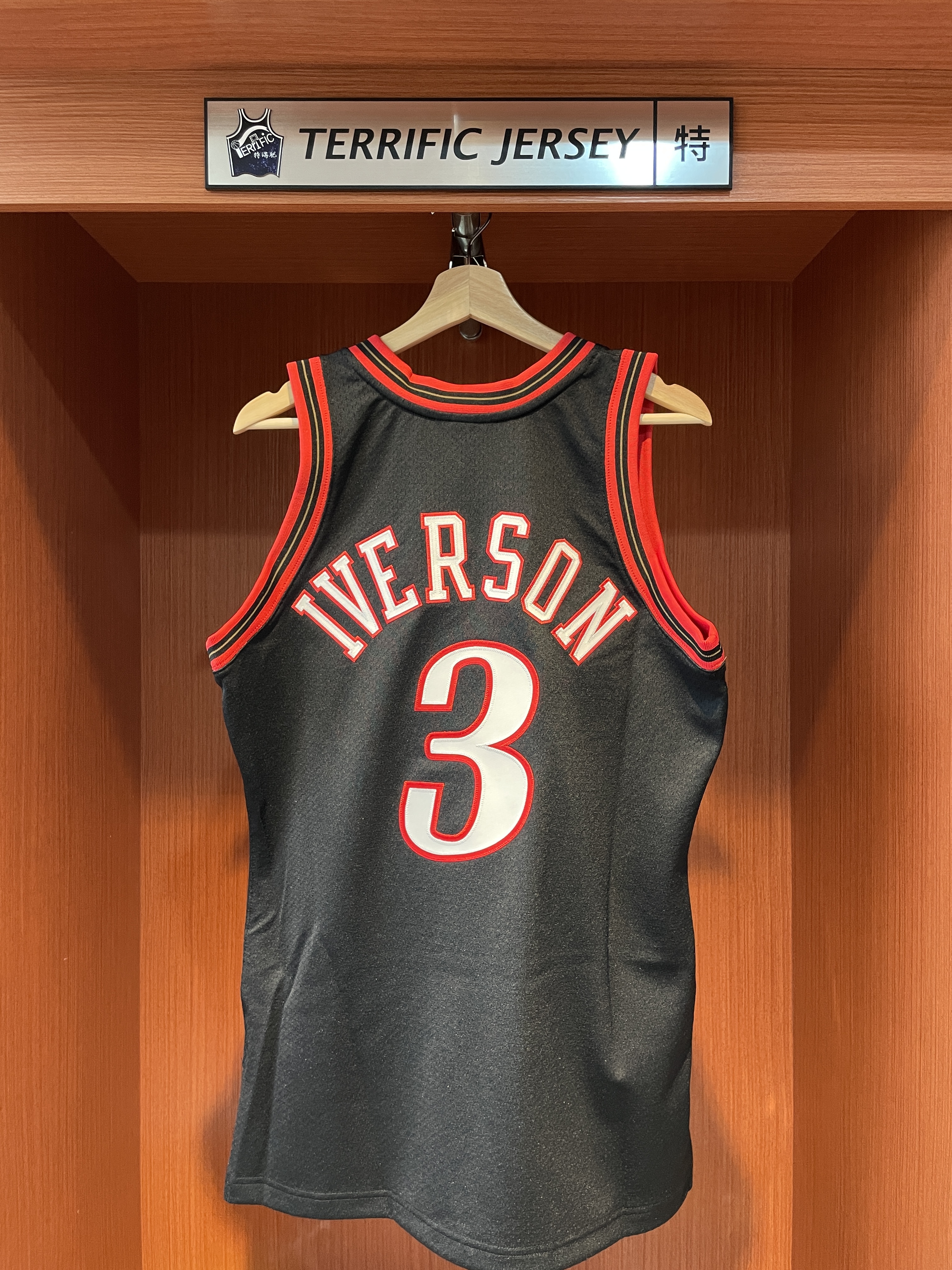 NBA球衣 Allen Iverson 費城七六人 97-98 黑流星 窄肩 M&N Authentic 球員版 電繡 全新