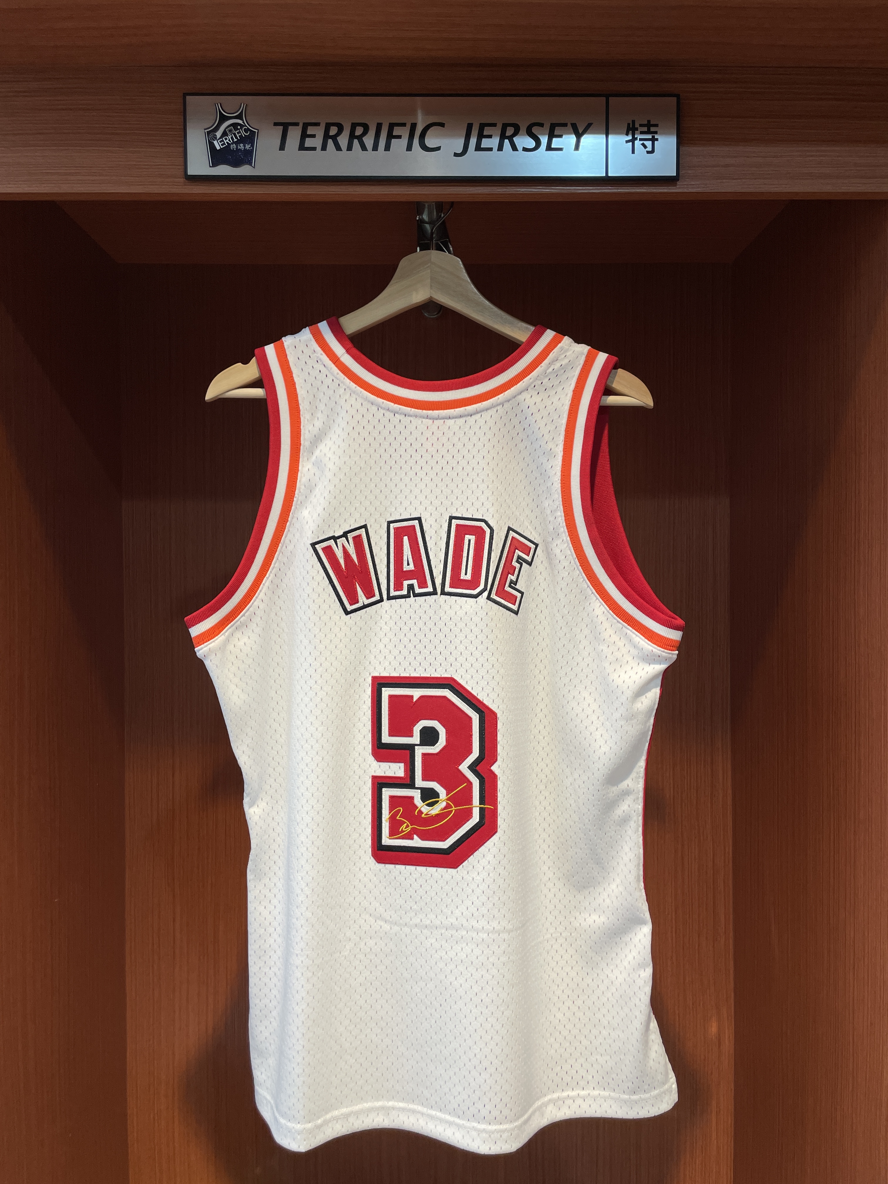 NBA球衣 Dwyane Wade 邁阿密熱火 退休白 紀念 傳奇 Legacy M&N Authentic 球員版 電繡 全新