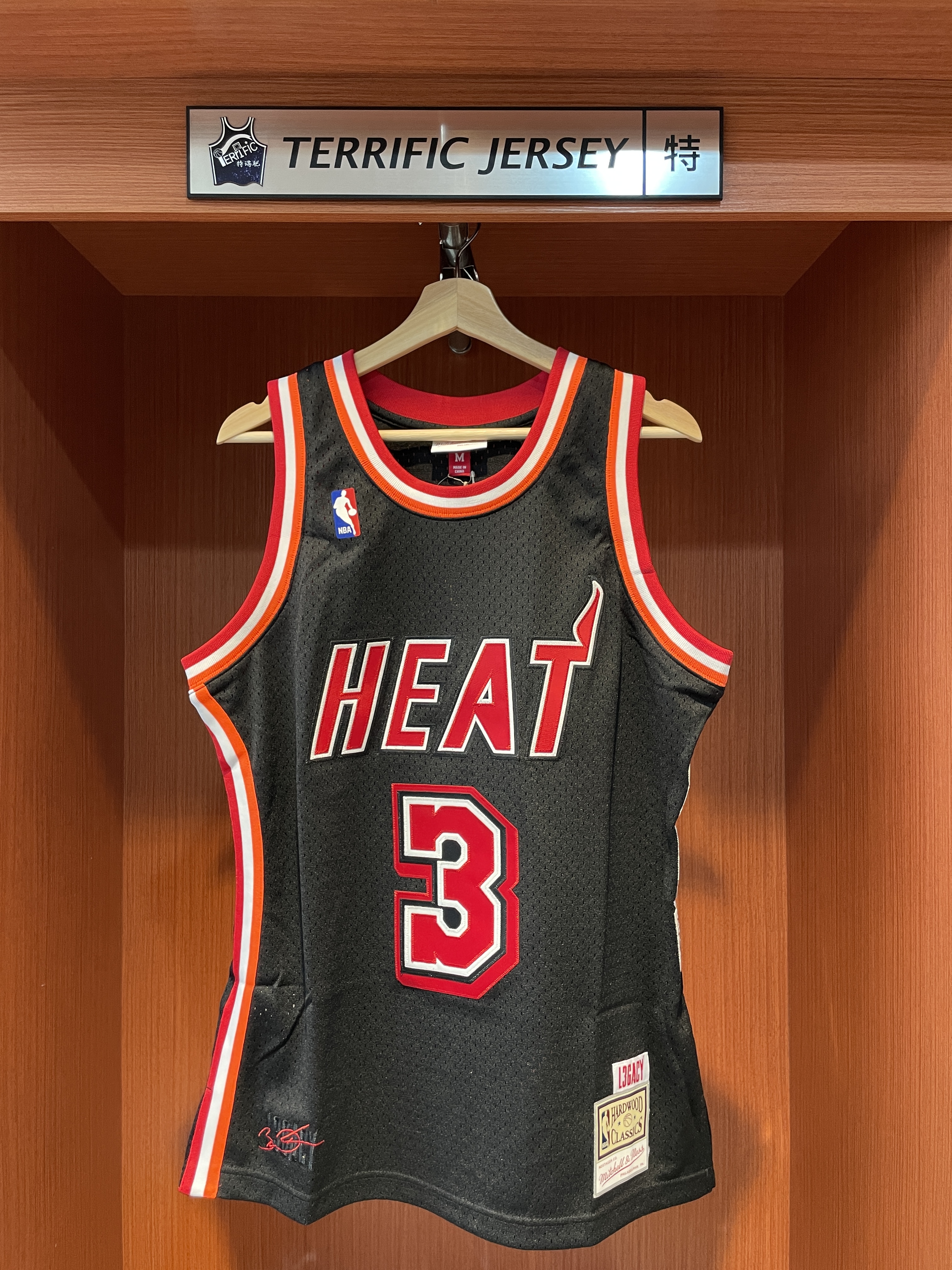 NBA球衣 Dwyane Wade 邁阿密熱火 退休黑 紀念 傳奇 Legacy M&N Authentic 球員版 電繡 全新