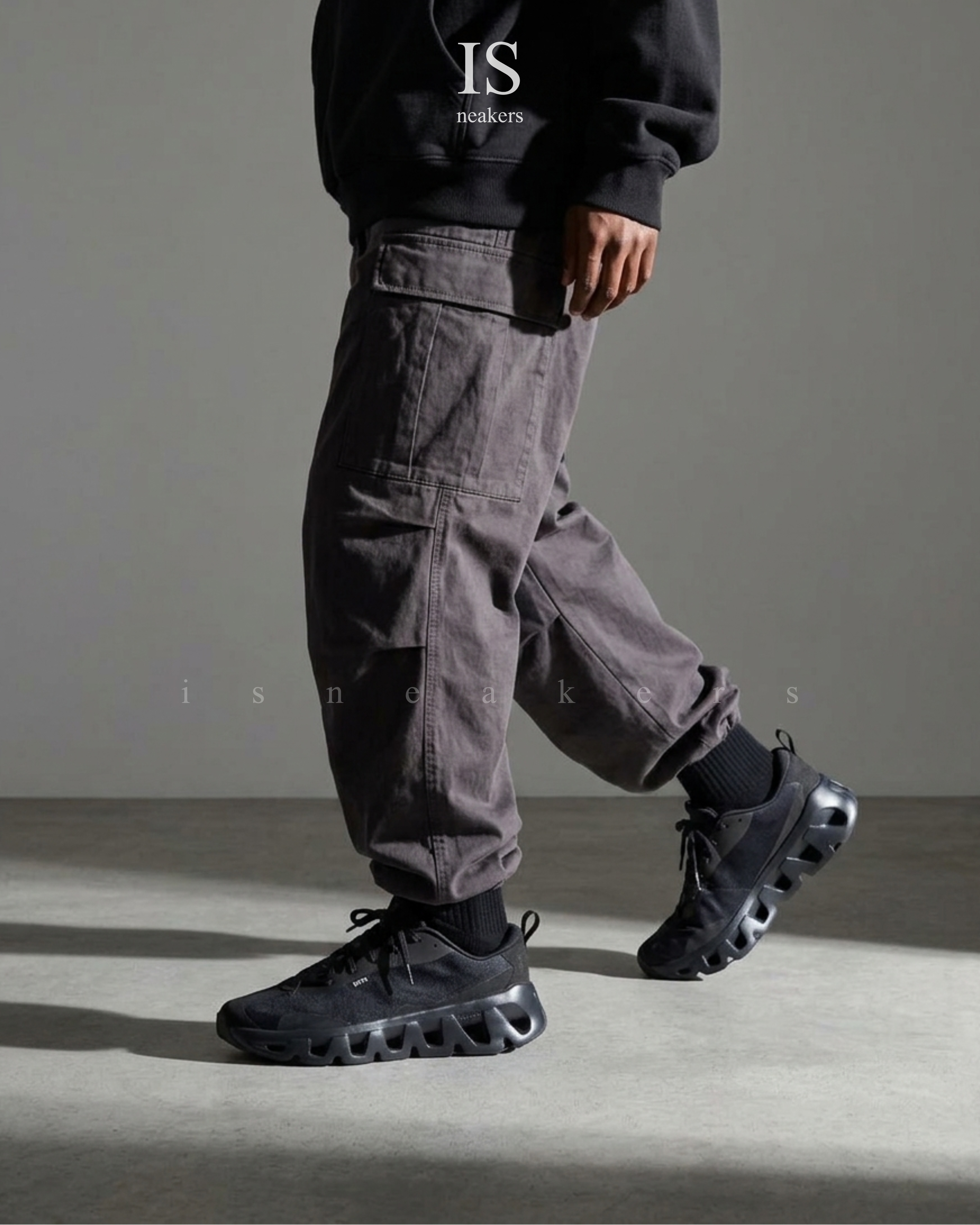 iSNEAKERS｜Kith x On K-Tech 1 "Black" 黑色 3MG10771043