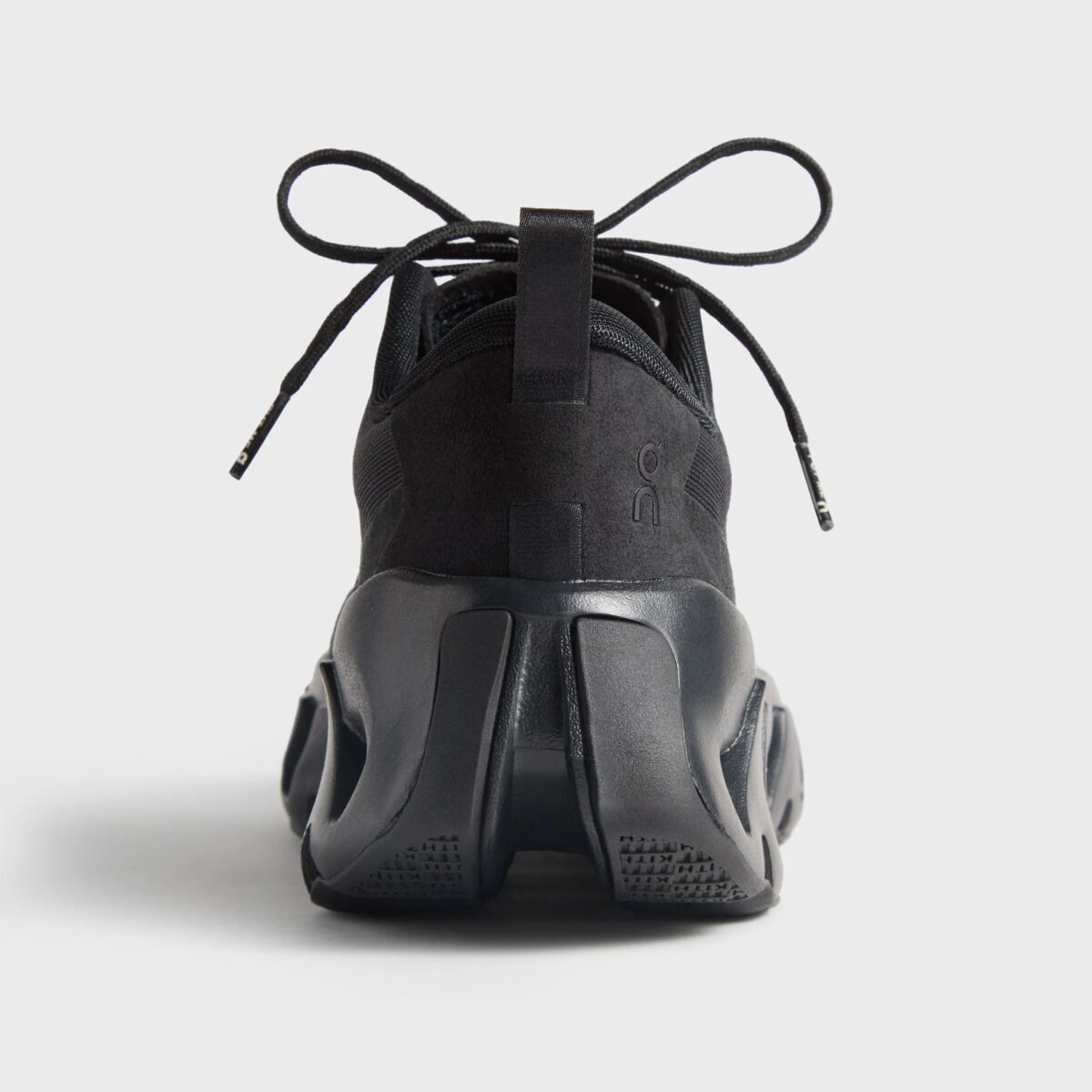 iSNEAKERS｜Kith x On K-Tech 1 