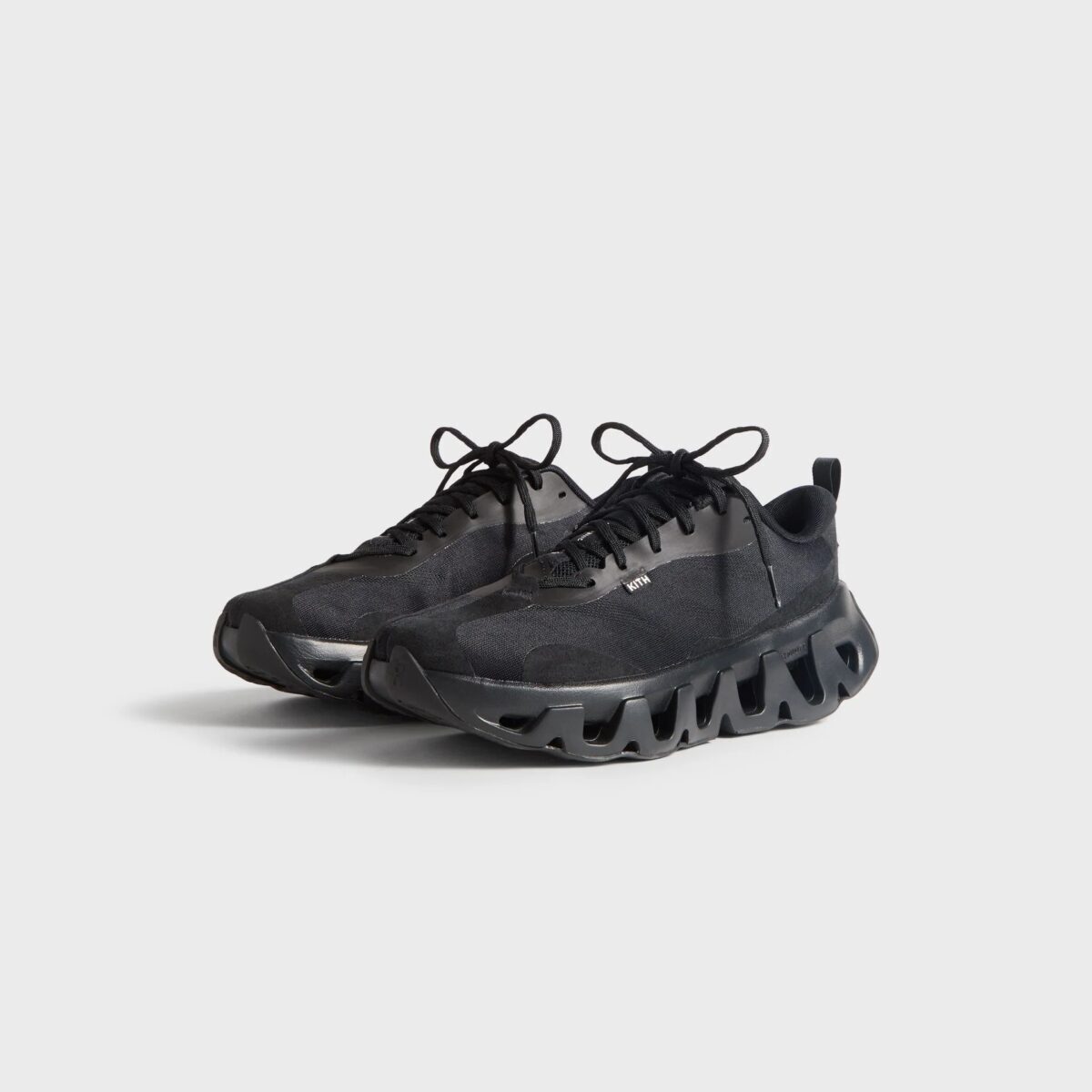 iSNEAKERS｜Kith x On K-Tech 1 