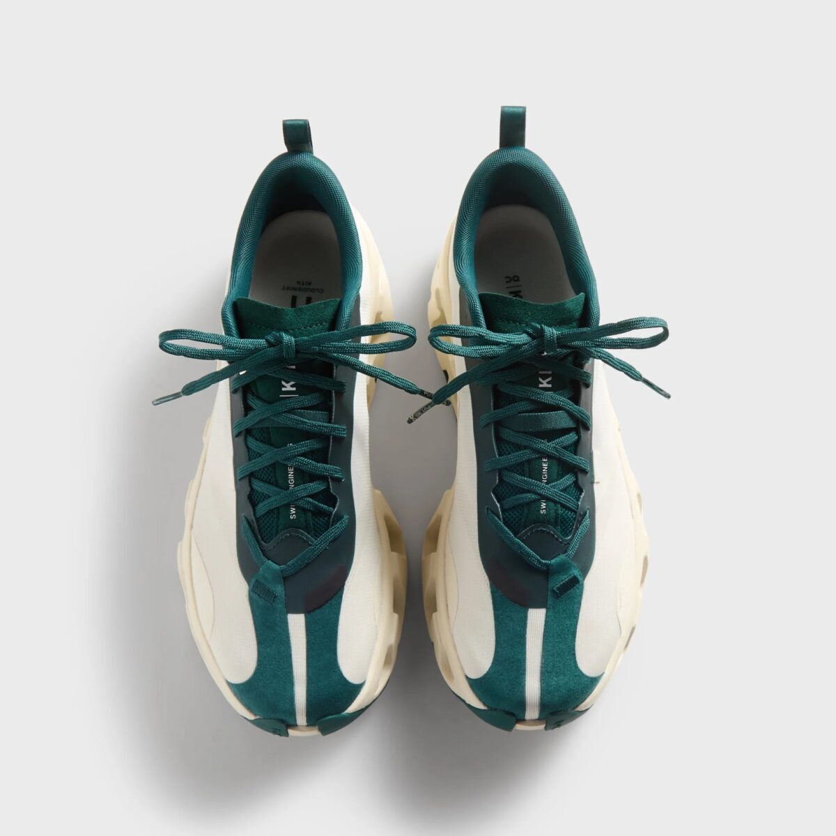 iSNEAKERS｜Kith x On K-Tech 1 
