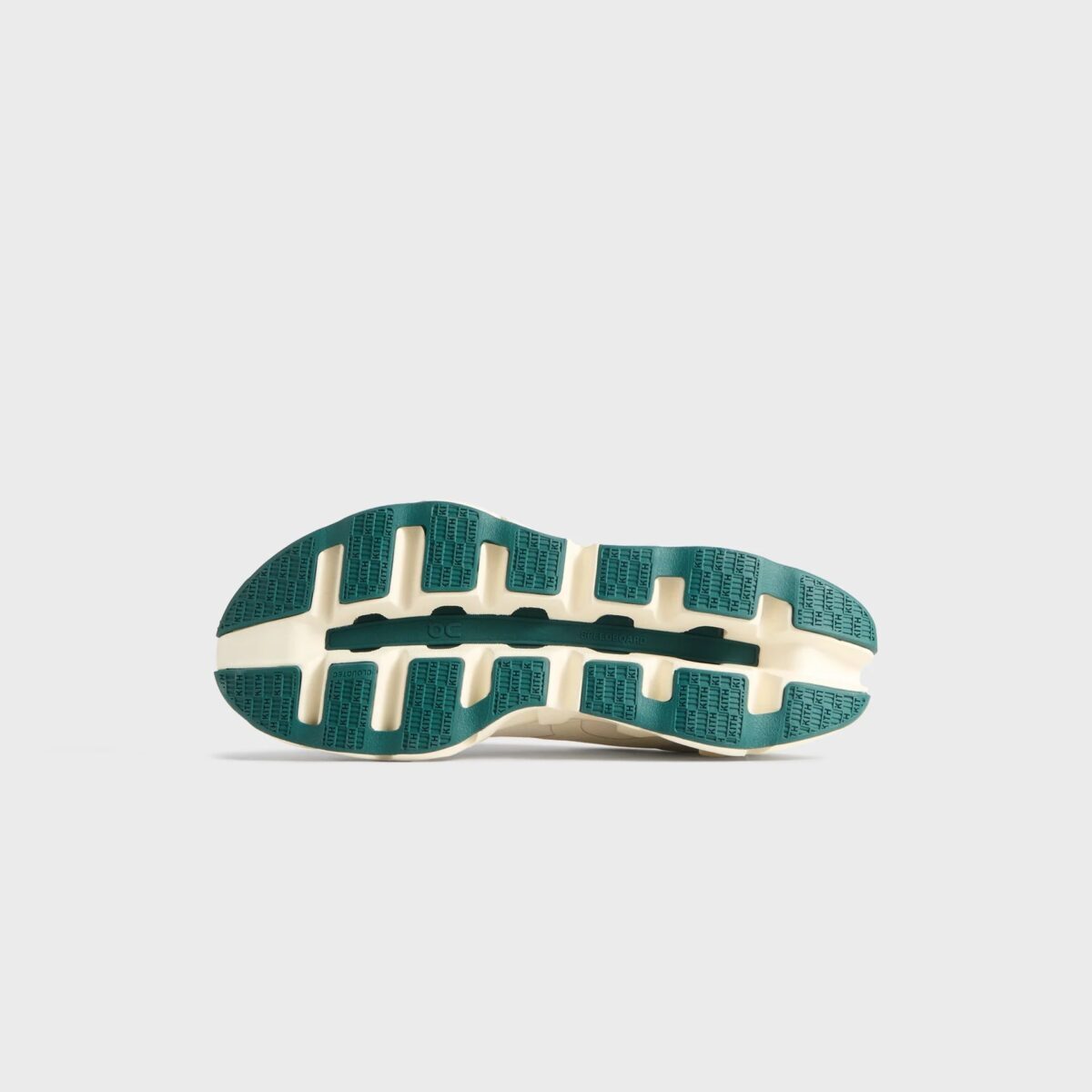 iSNEAKERS｜Kith x On K-Tech 1 