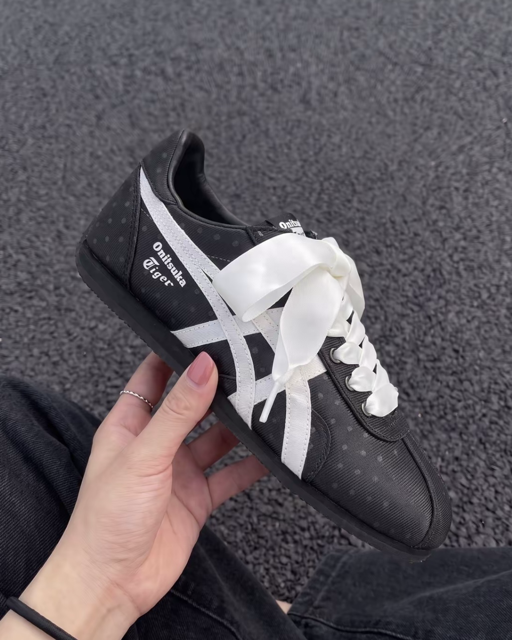 ONITSUKA TIGER RUNSPARK 鬼塚虎 黑白波點 緞帶 低筒休閒鞋 女鞋