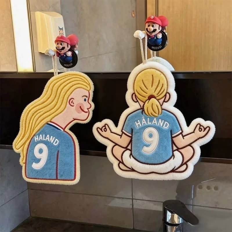 魔人普烏⚽️/ 哈蘭德趣味造型 珊瑚絨擦手巾（2款可選）