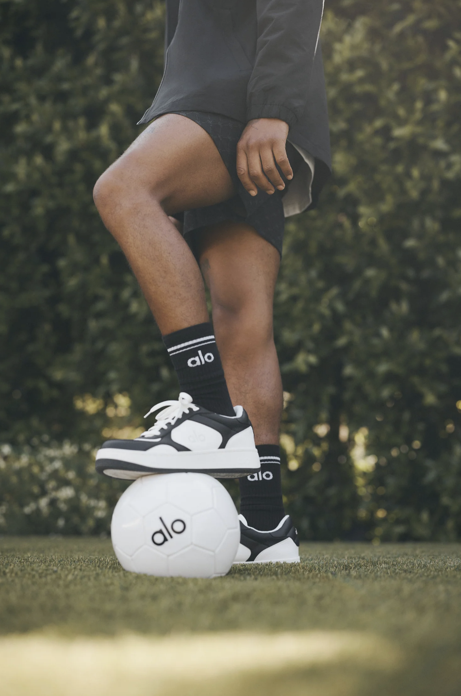 【5色入】Alo Yoga Recovery Mode Sneaker (Core Colour)