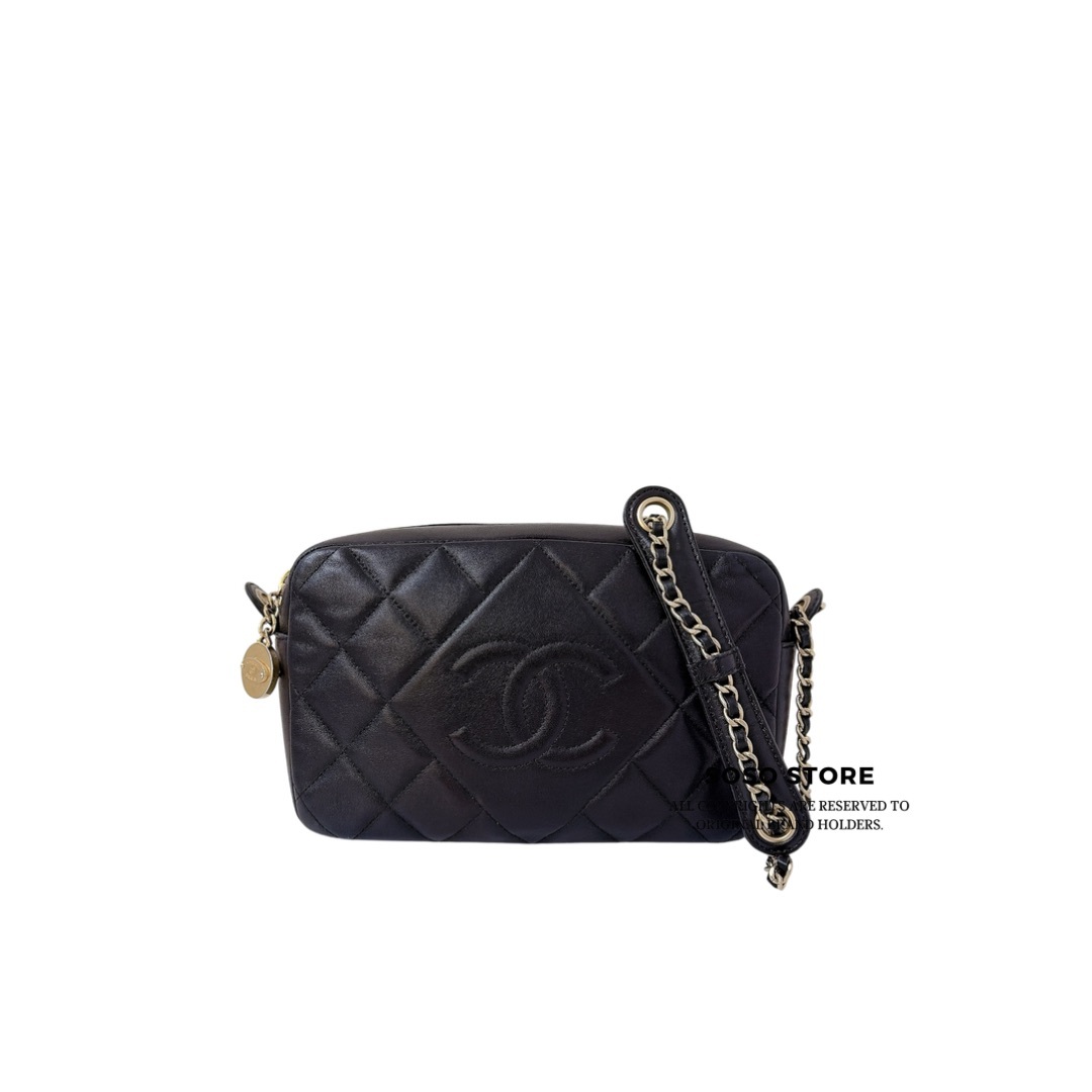 Chanel Vintage Diamond CC Quilted Camera Bag - Black / GHW